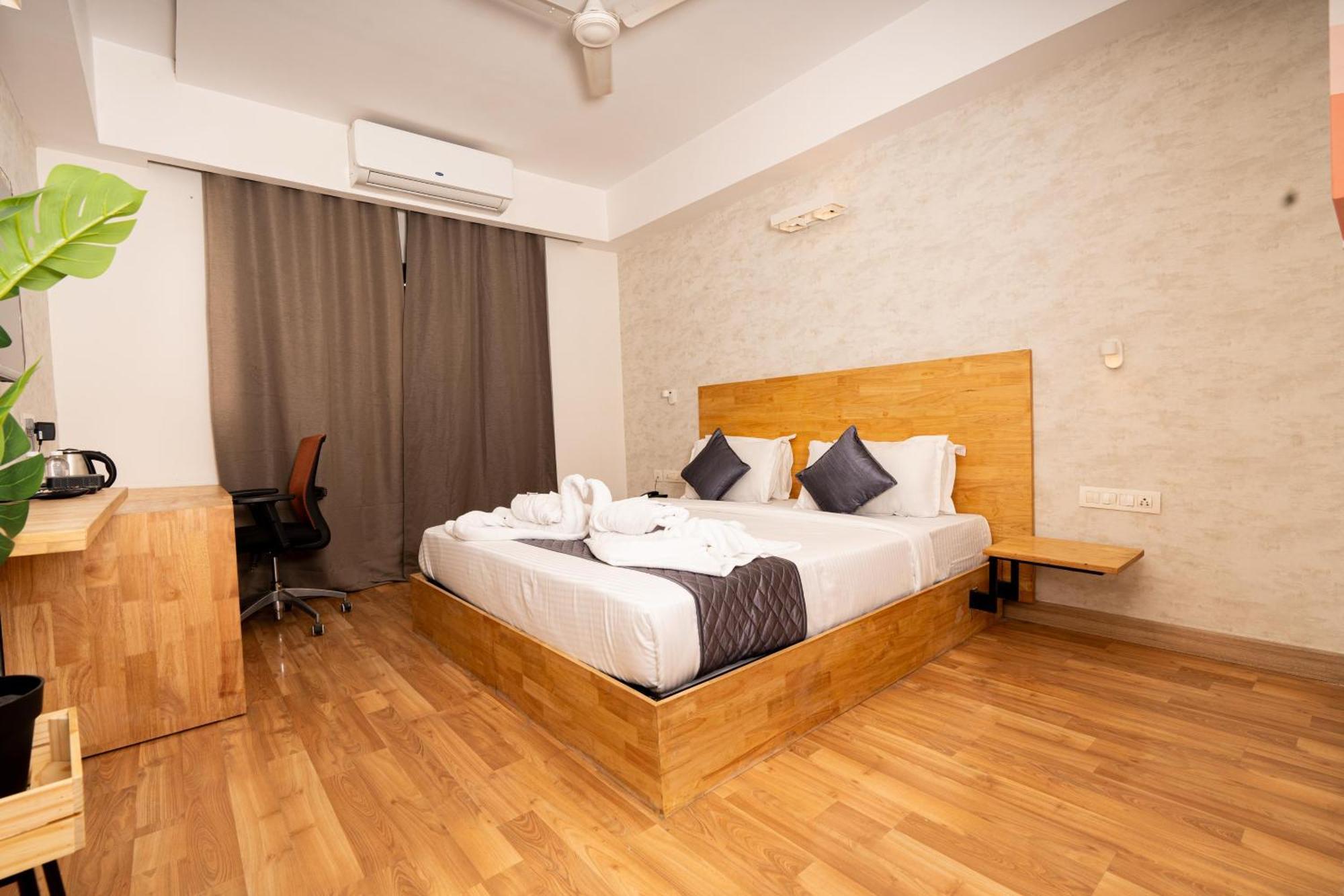 Casa Hotel, Jubilee Hills Hotel
