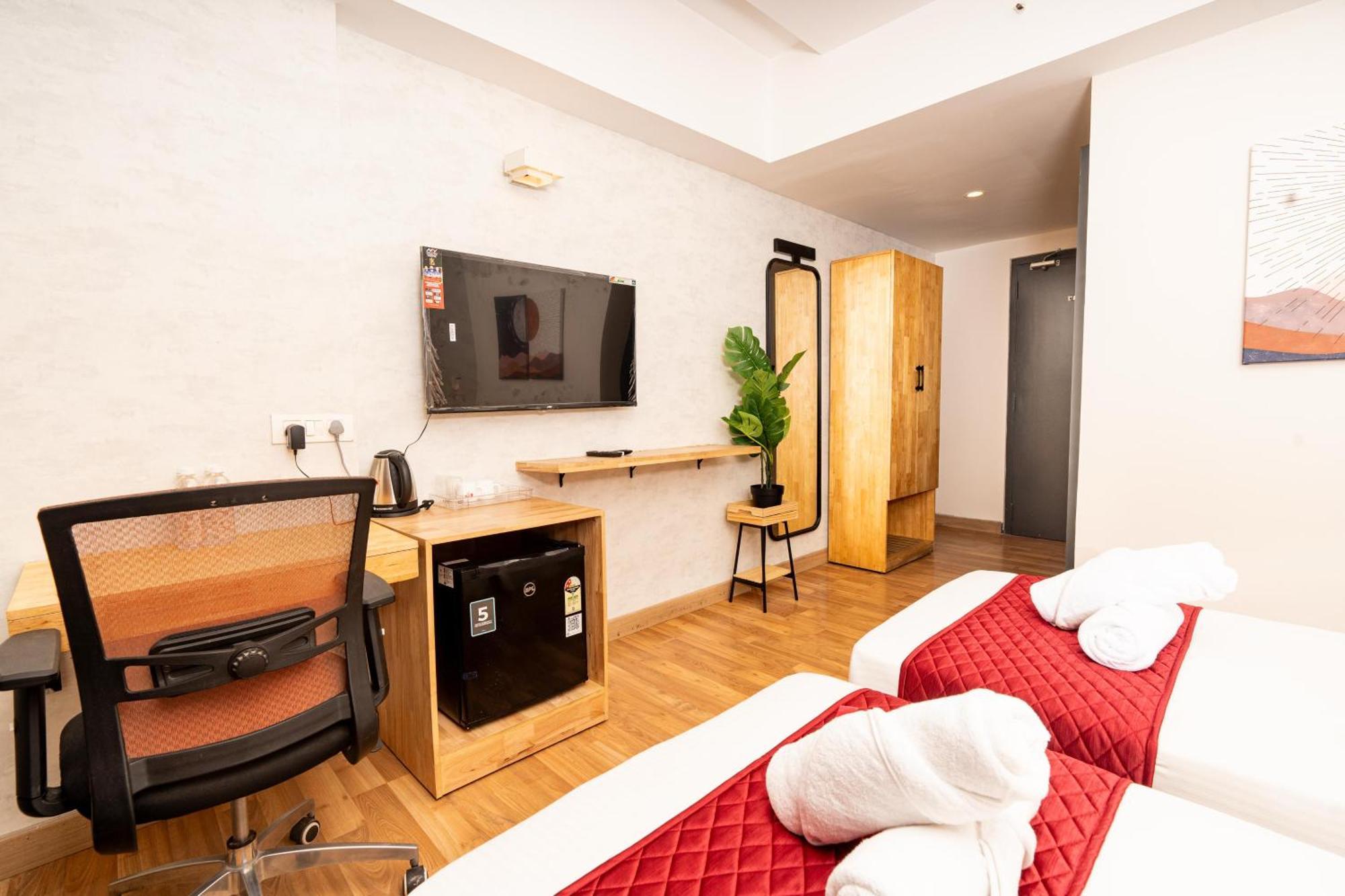 Casa Hotel, Jubilee Hills Hotel