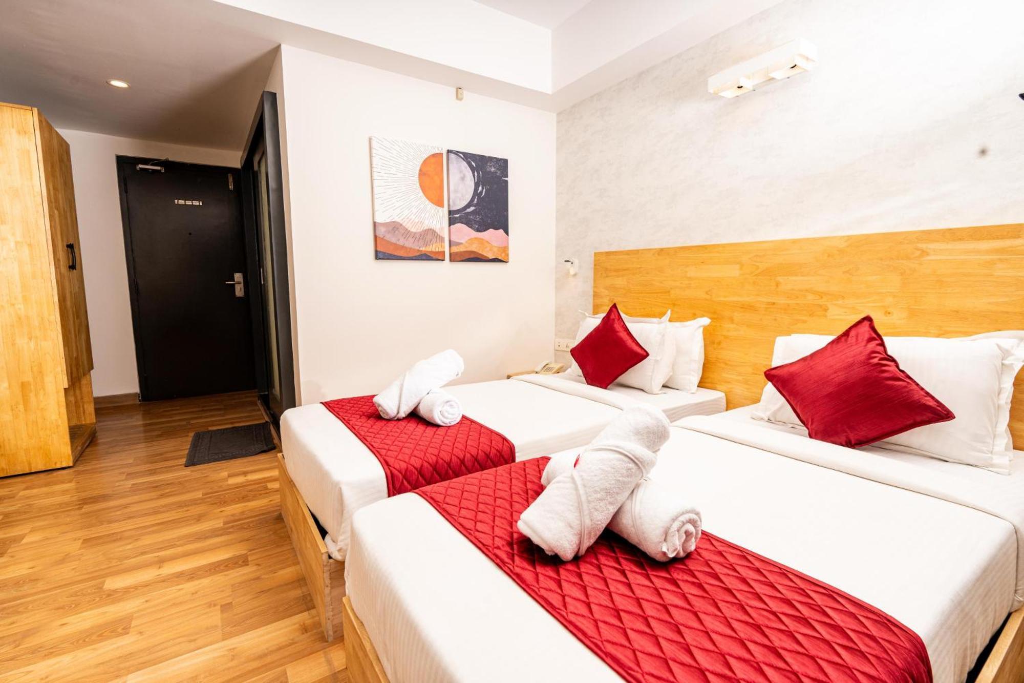 Casa Hotel, Jubilee Hills Hotel 3*