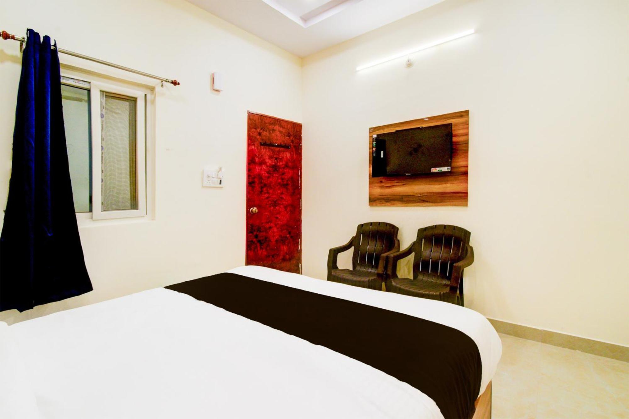 Hotel O R Square