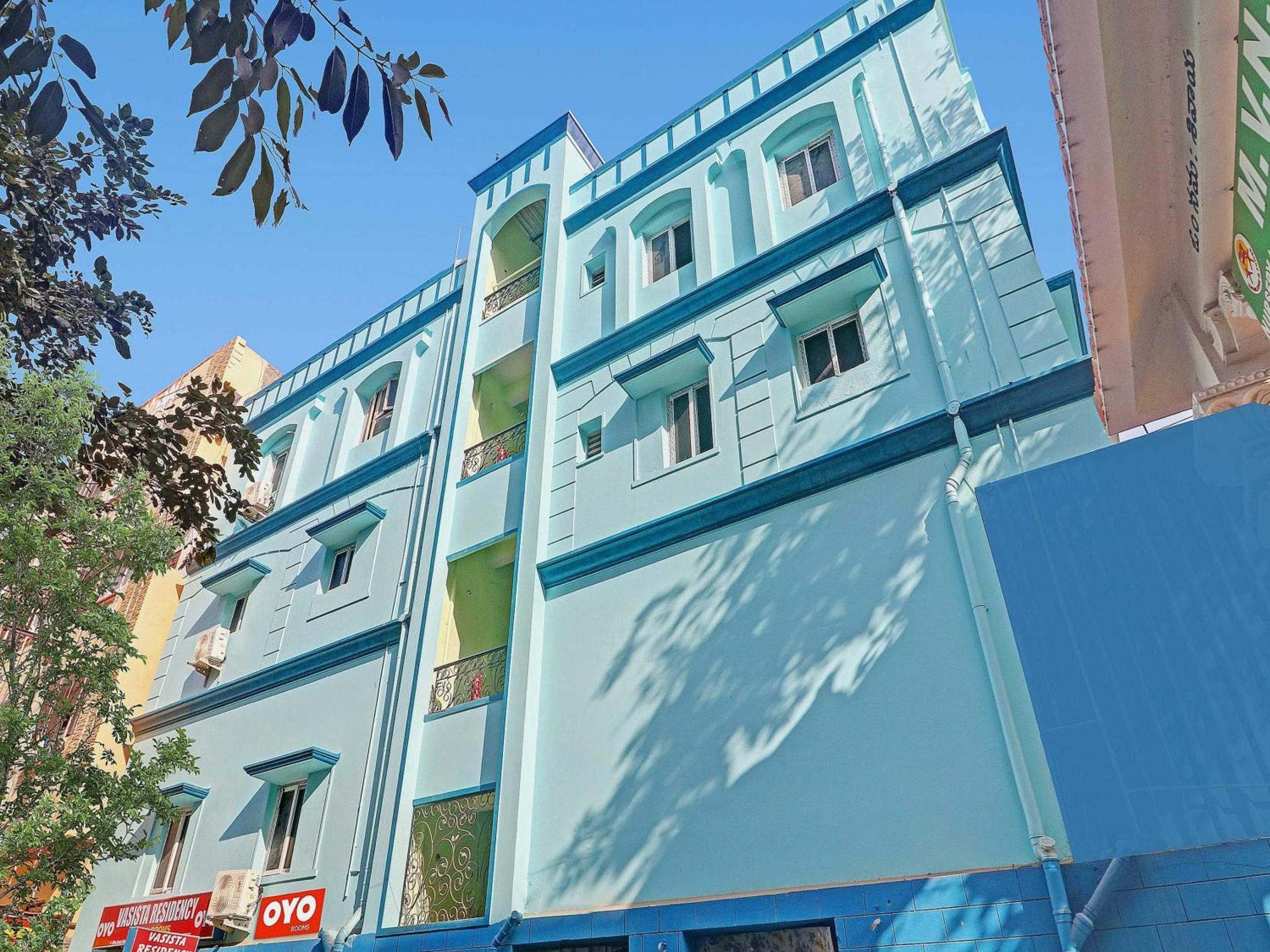 Hotel O Vasista Residency 3*