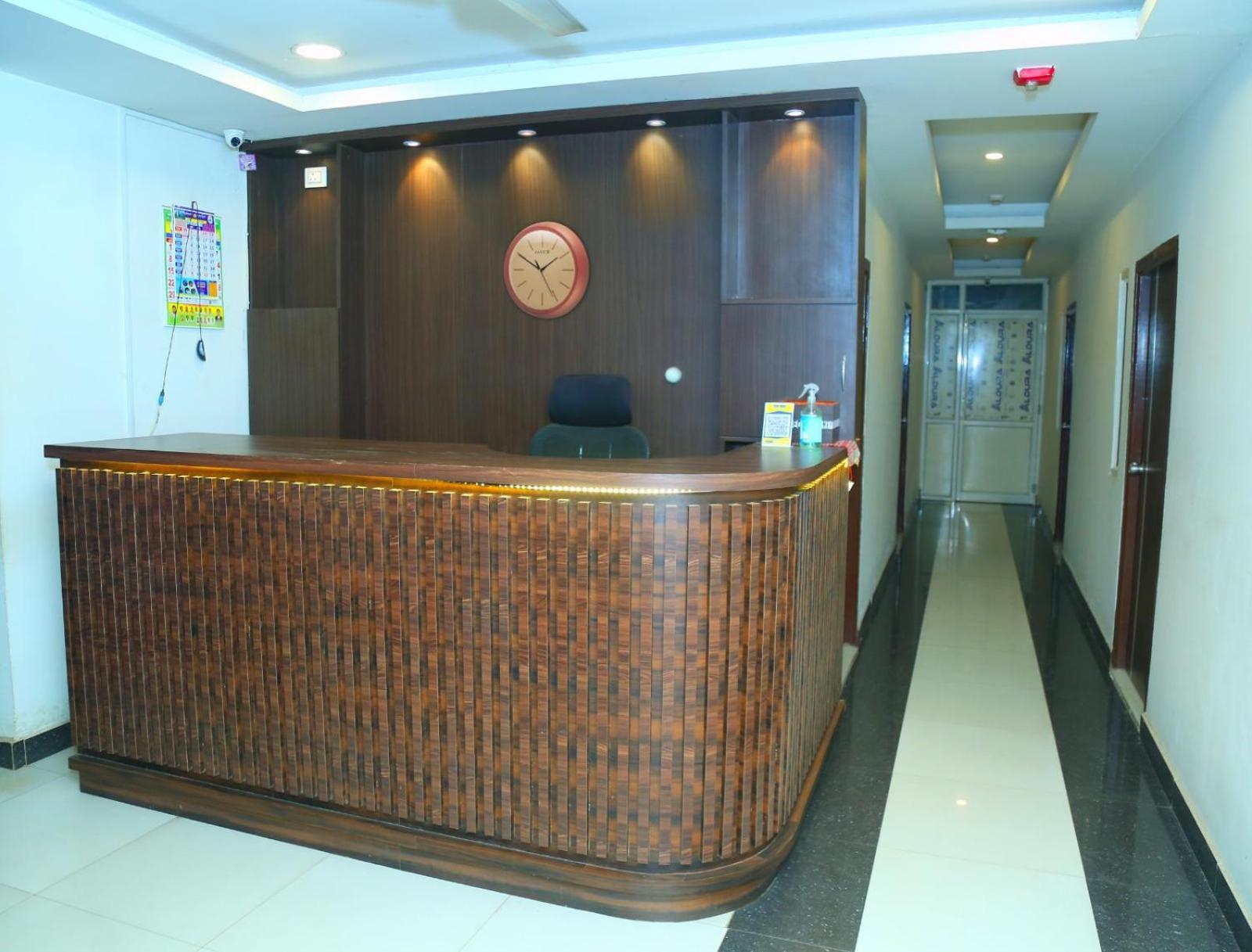Hotel Dr Dwell *