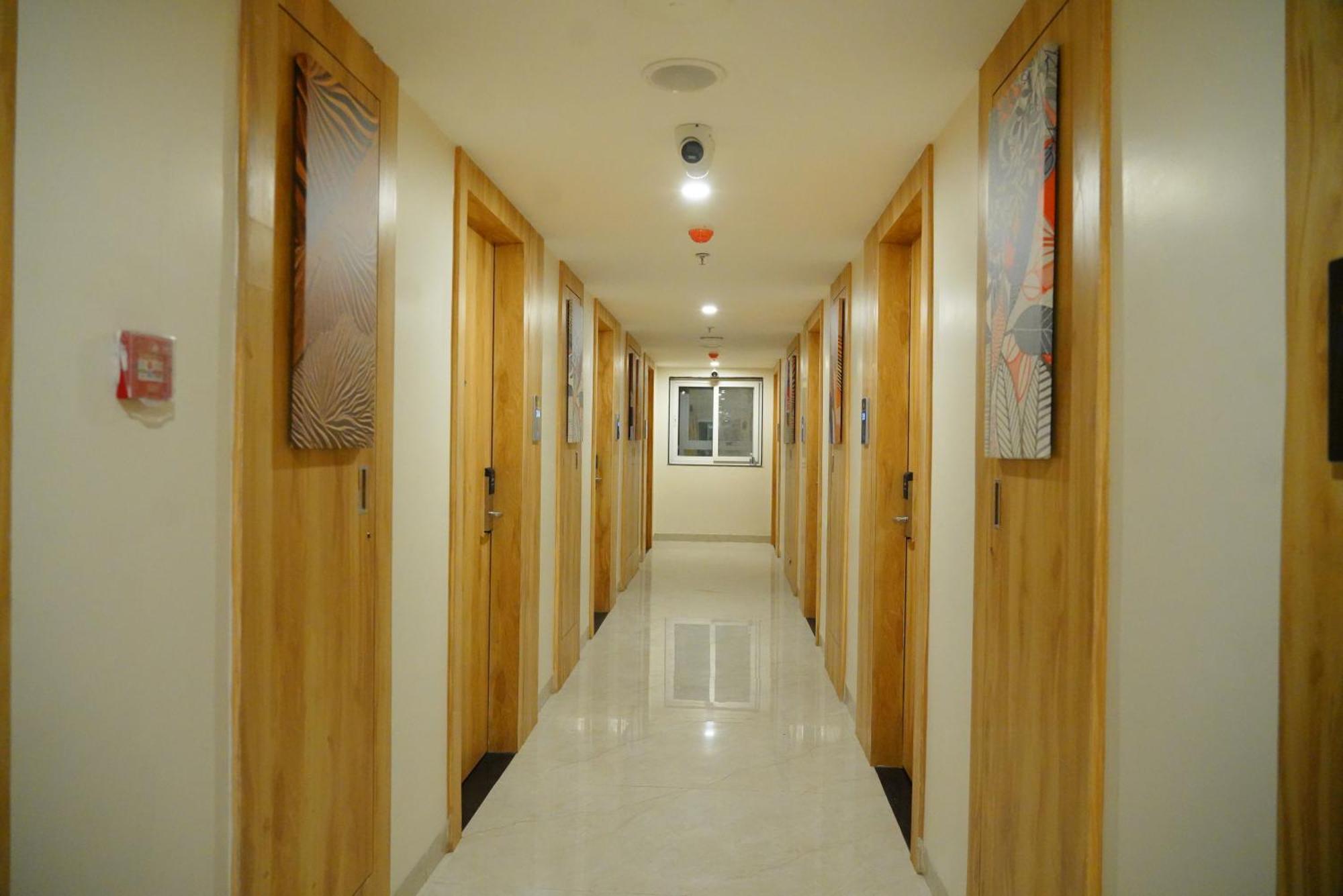 Lemonridge Kphb * Hyderabad
