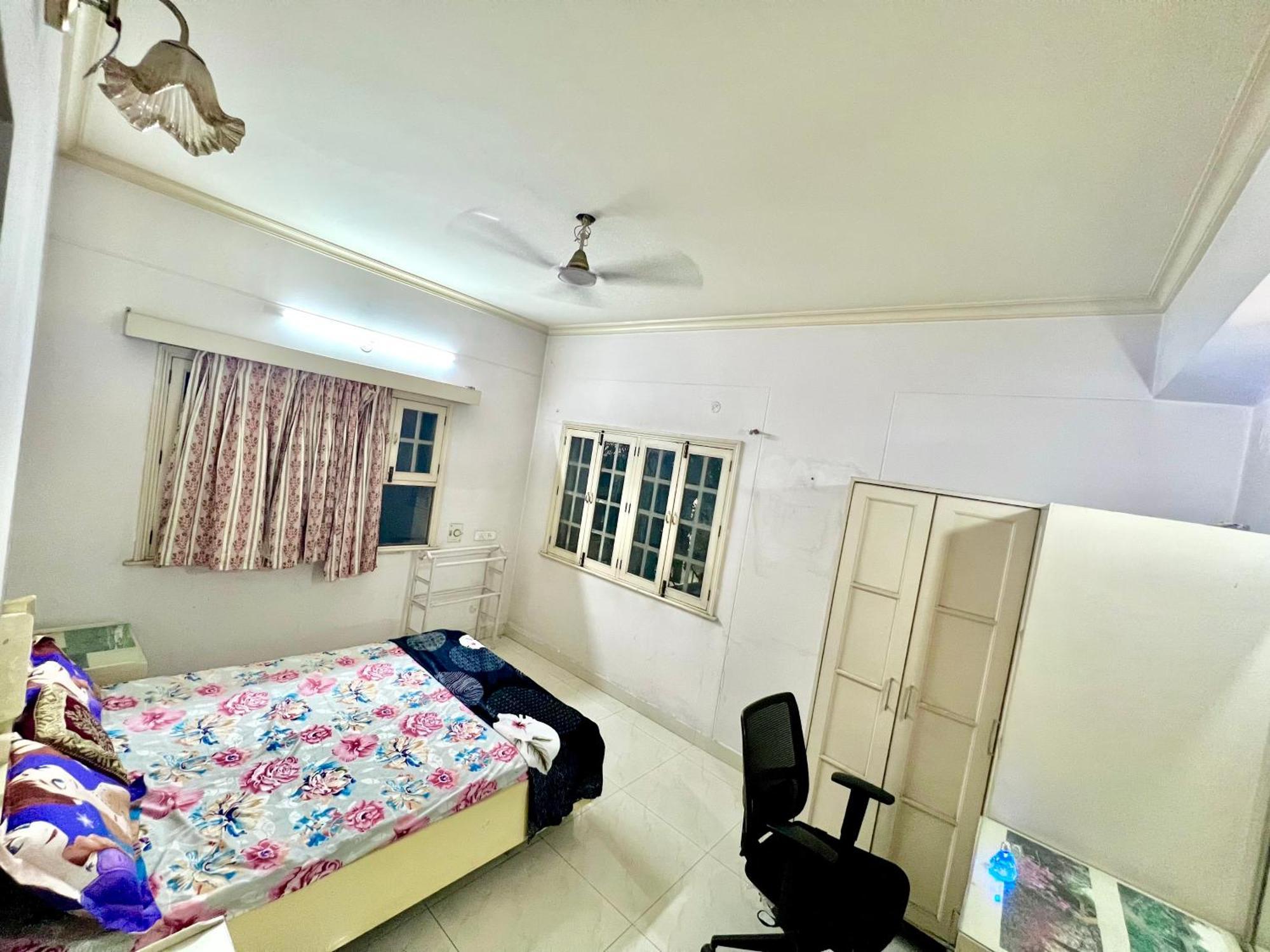 Guest house Park Royal Enclave *