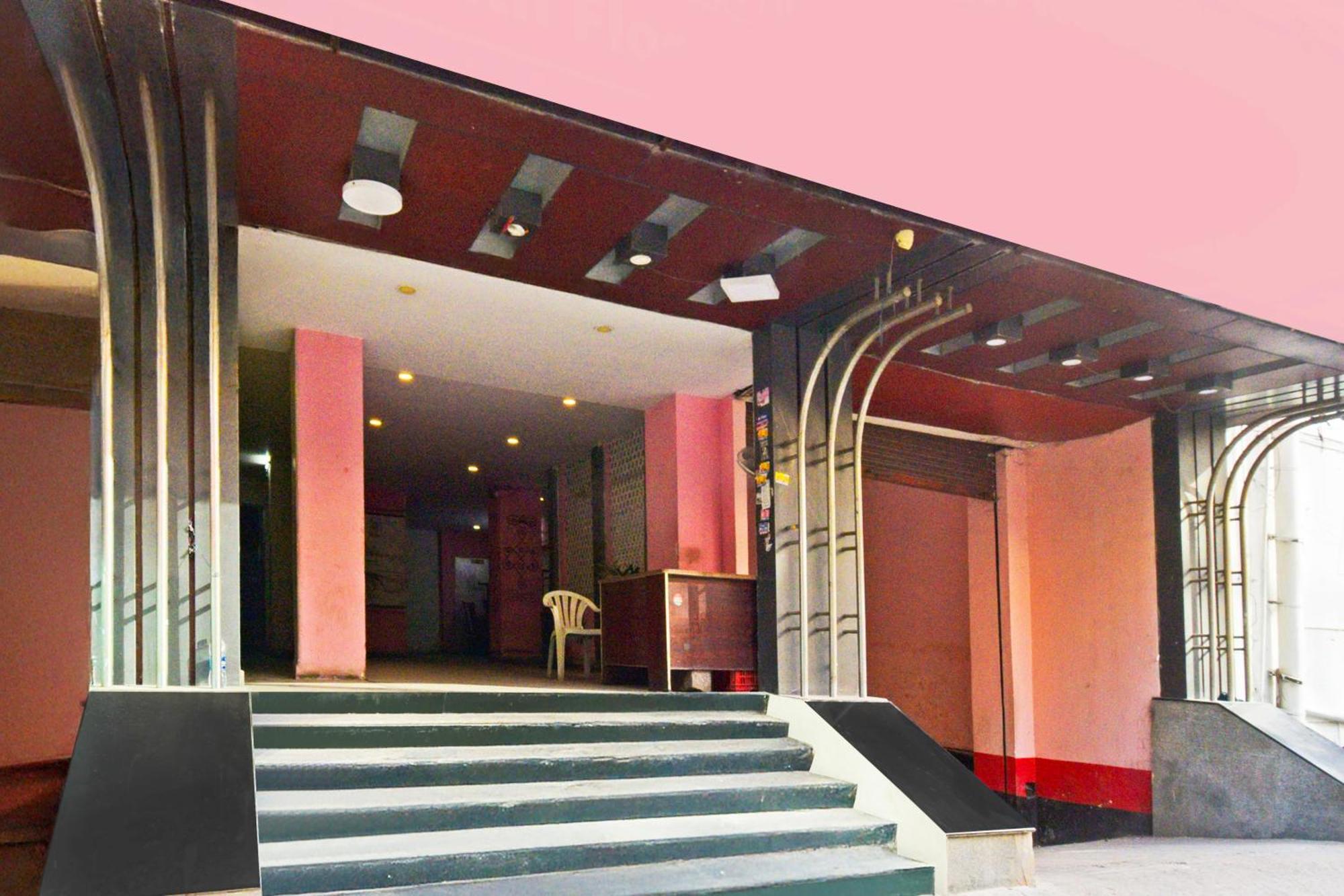 Super Townhouse Ameerpet Balkampet Road Hotel