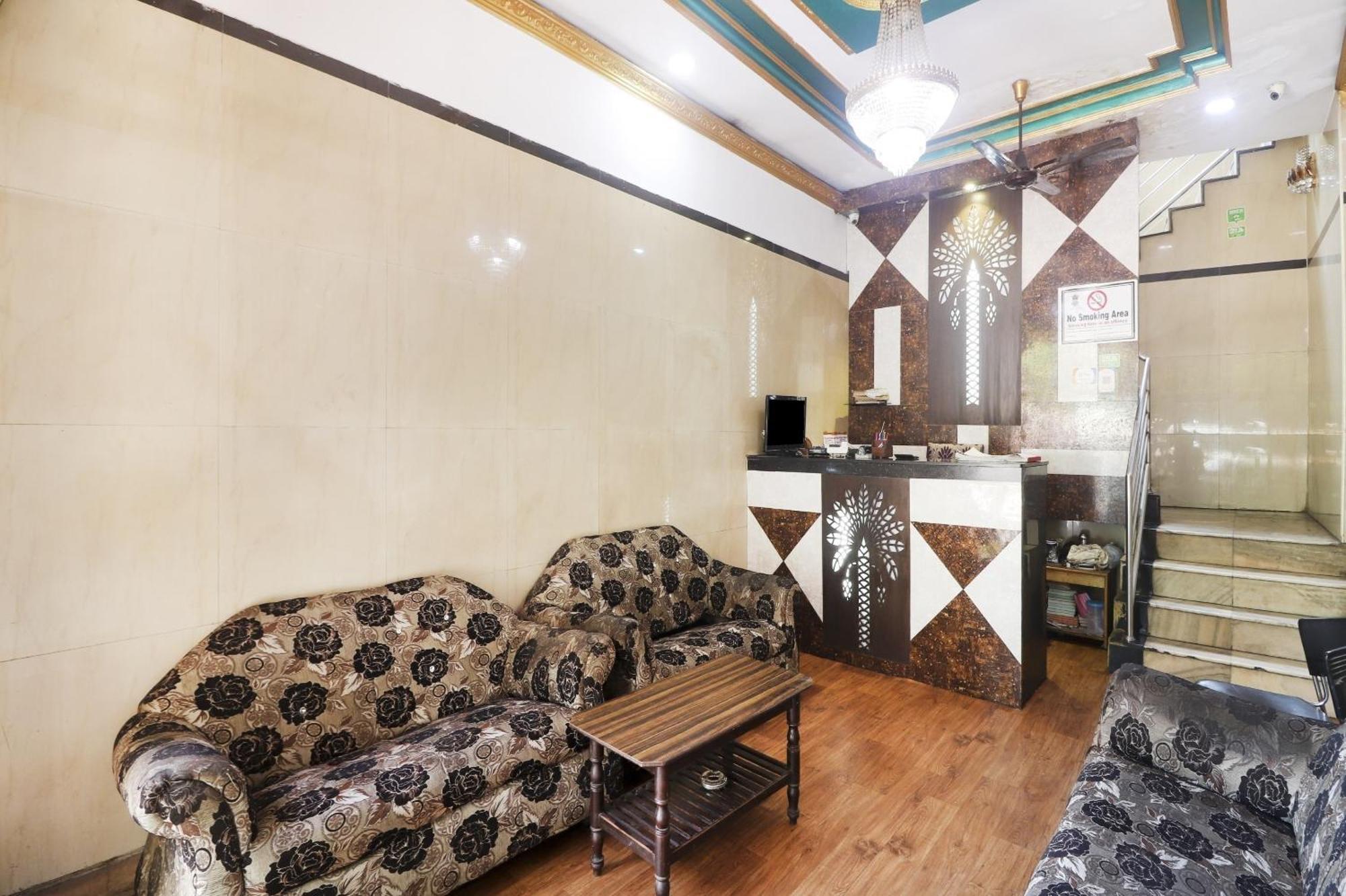 Hotel O Aadaab