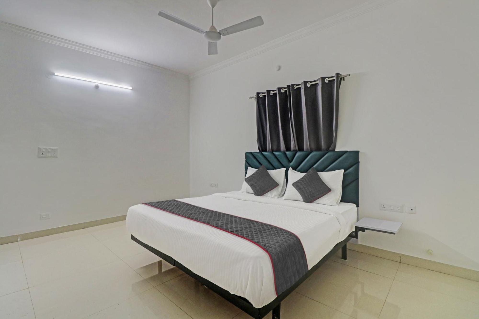 Hotel Townhouse Jahnavi Group