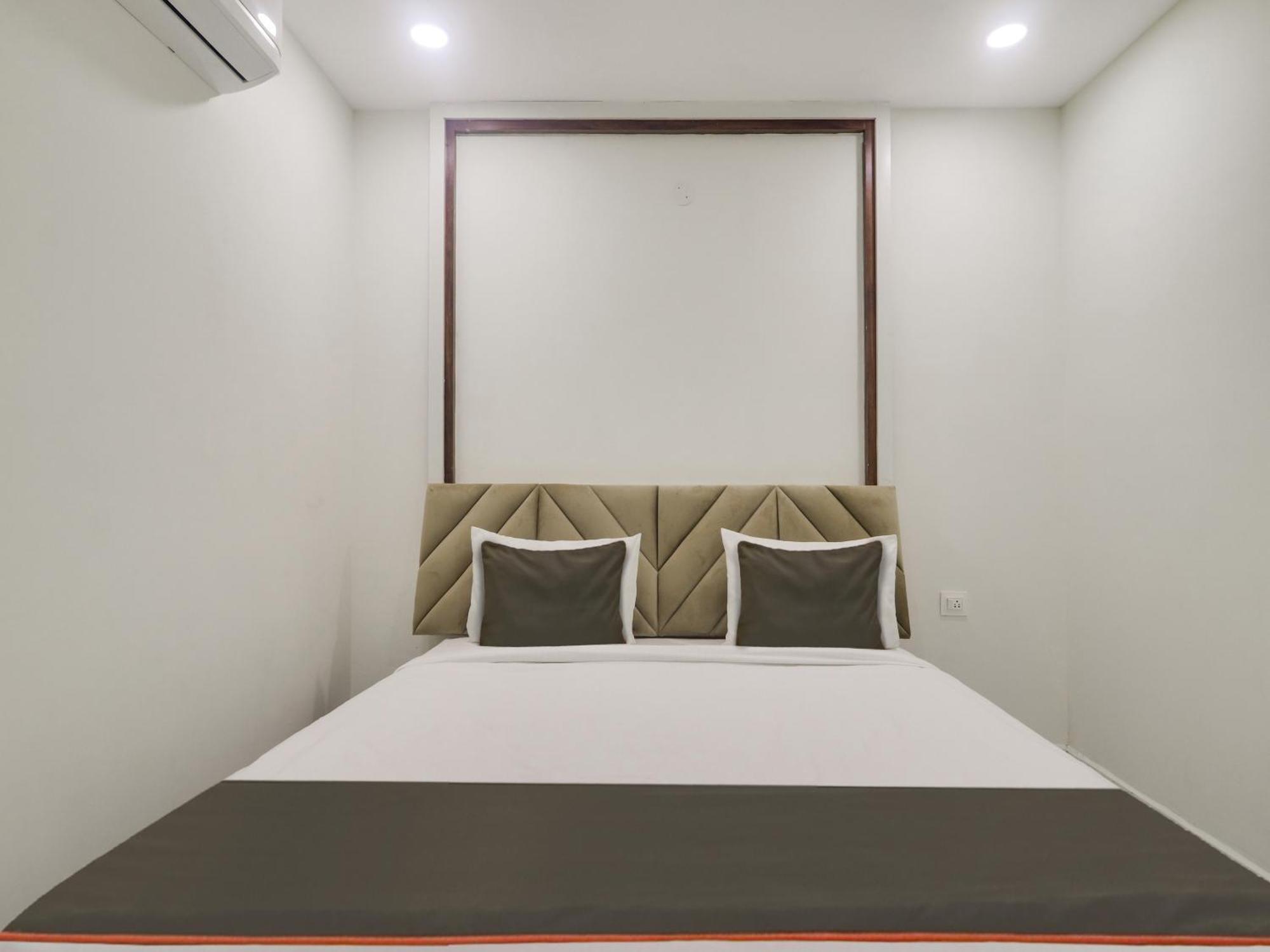 Hotel Collection O Rb Grand @ Kompally