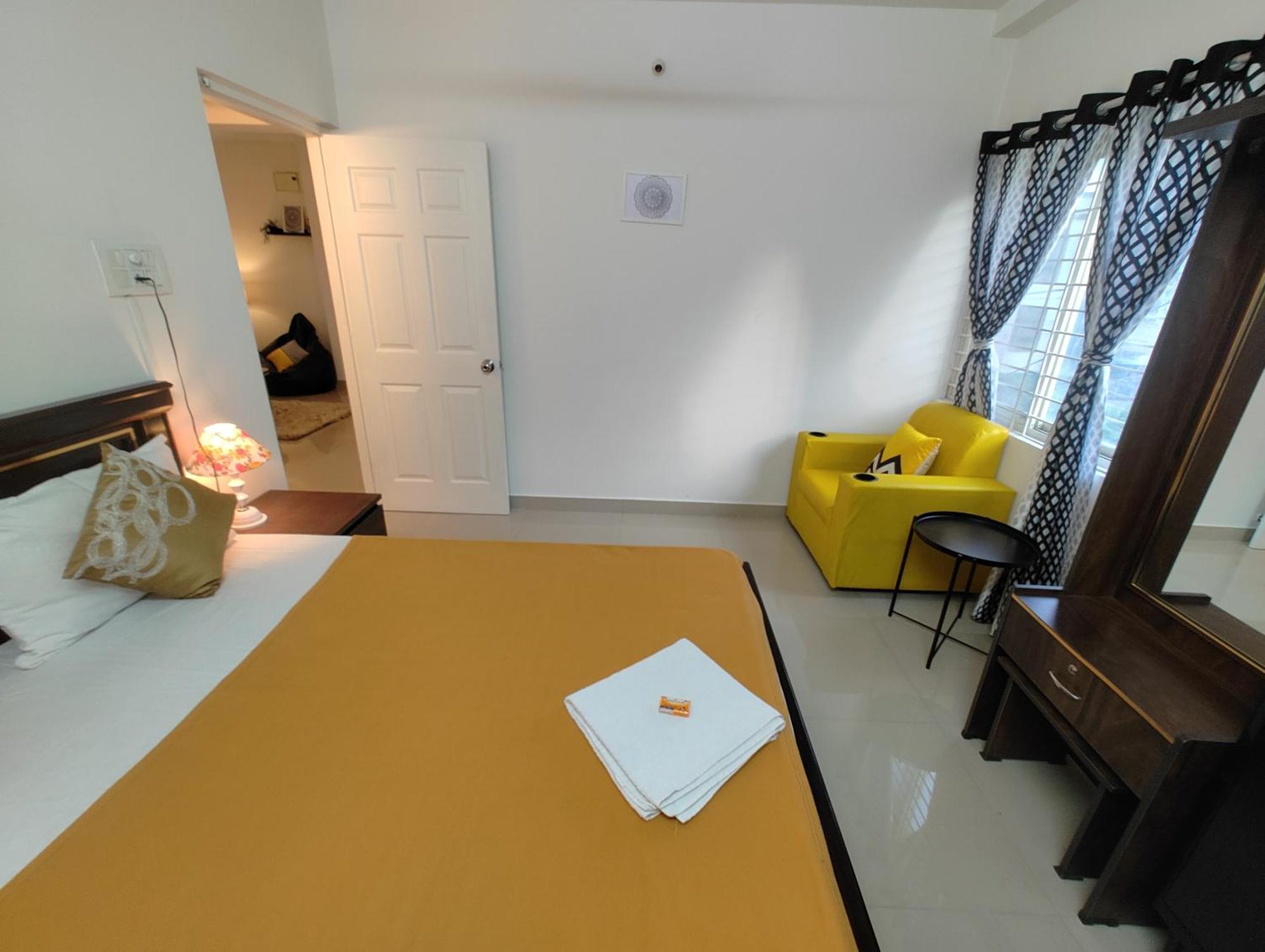 Apartment Nk Homes - Full Furnished Serviced Flats Hyderabad