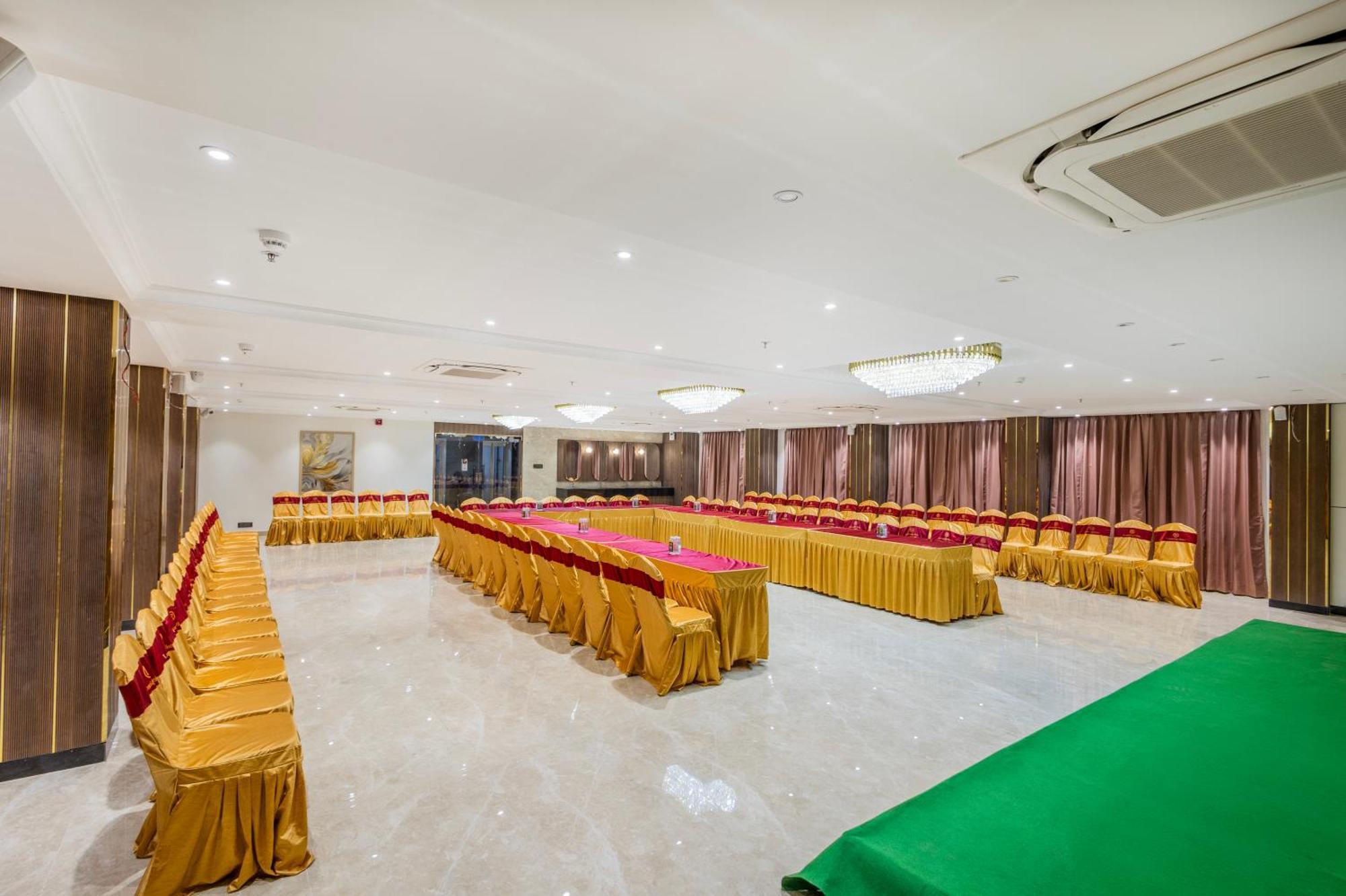Hotel Lemonridge Kphb Hyderabad