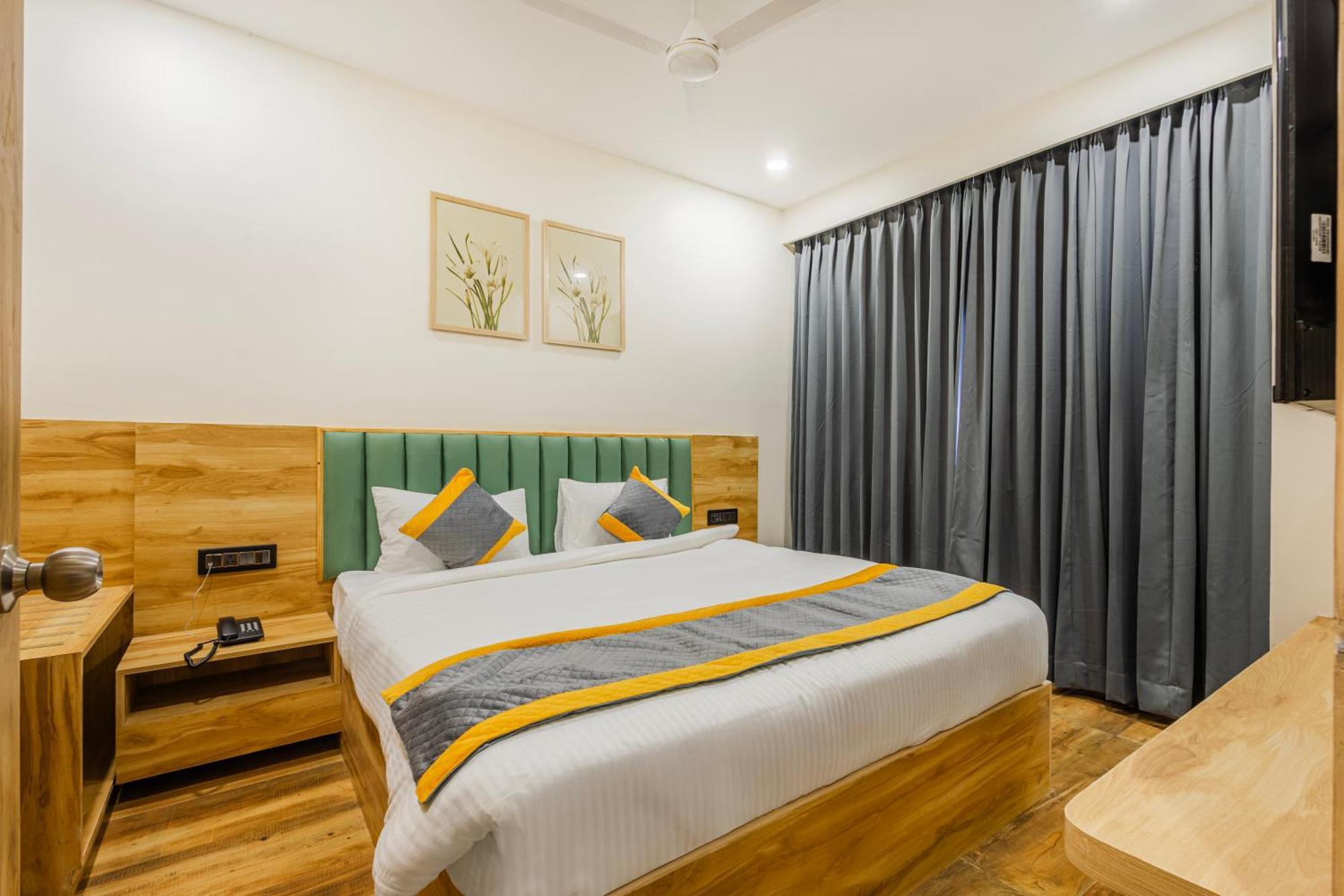 Hotel Lemonridge Kphb Hyderabad