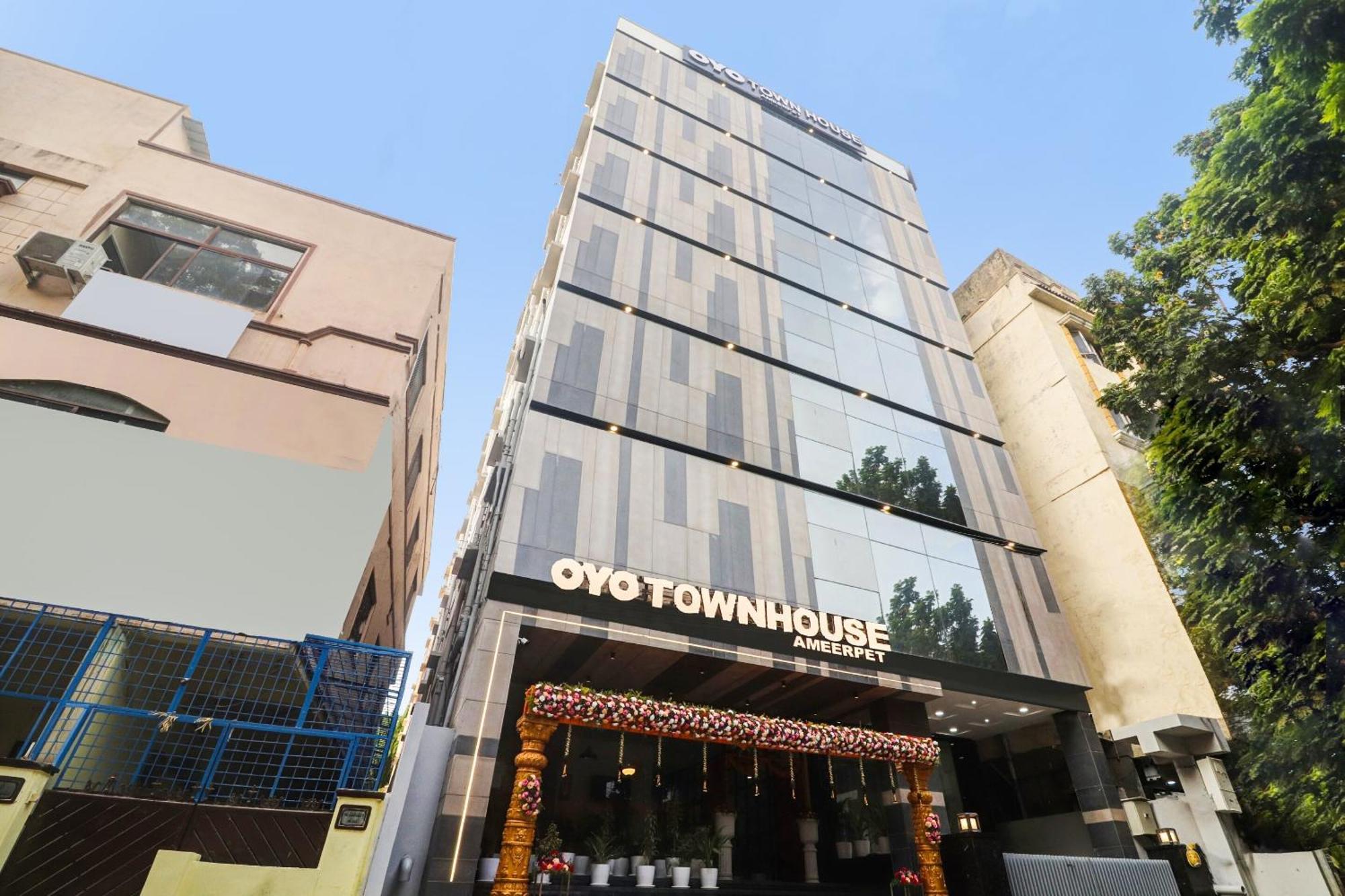 Hotel Super Townhouse Ameerpet Hyderabad