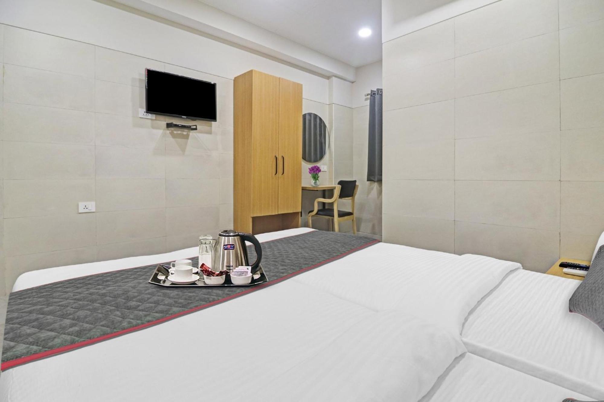 Super Townhouse Ameerpet