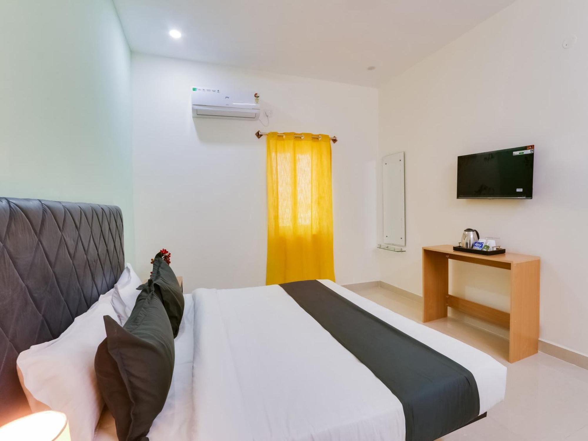 Super Collection O Rbs Classic Nacharam Mallapur Road Hotel 4*
