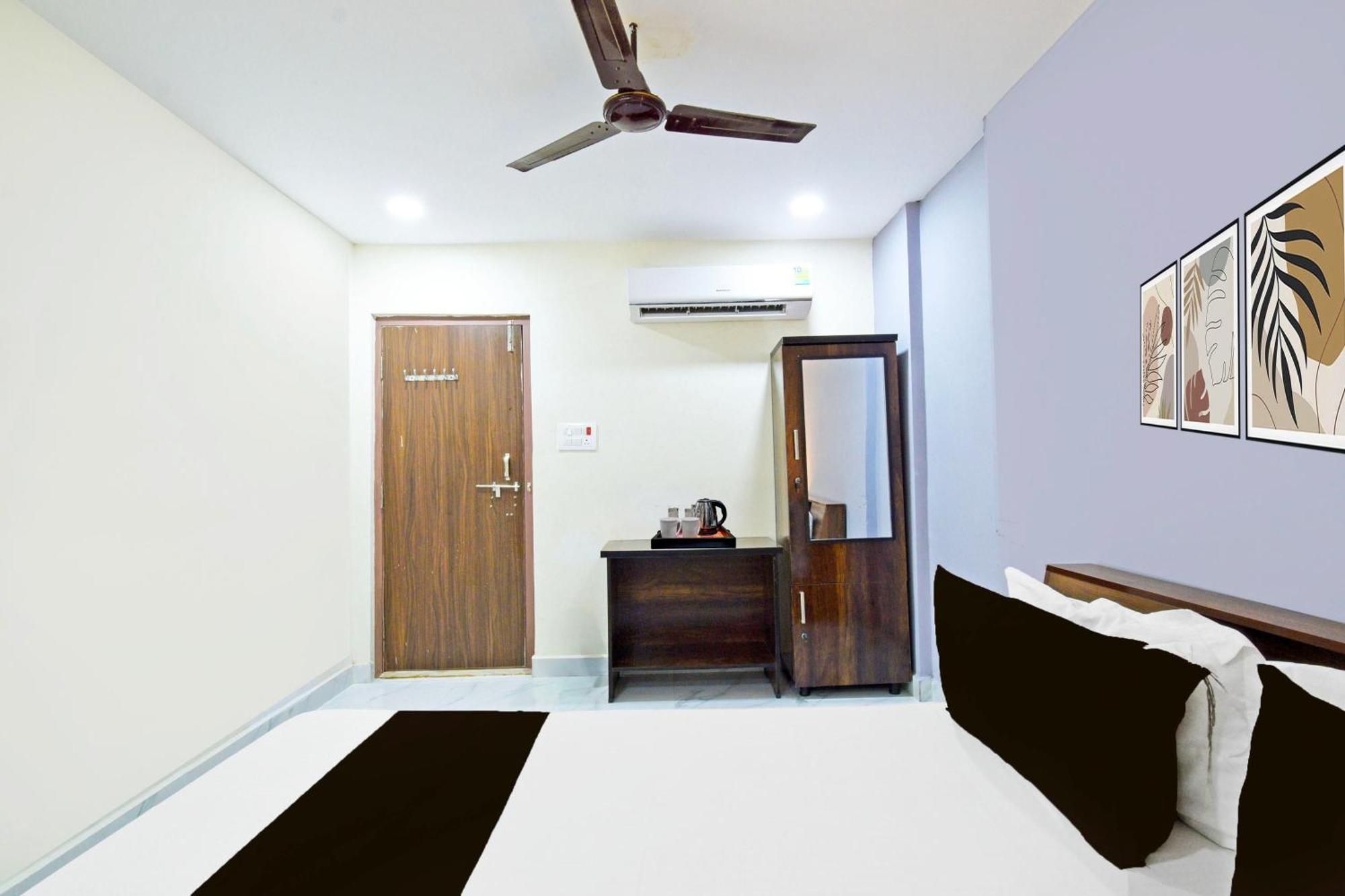Super Collection O Jagadgirigutta Road Hotel Hyderabad