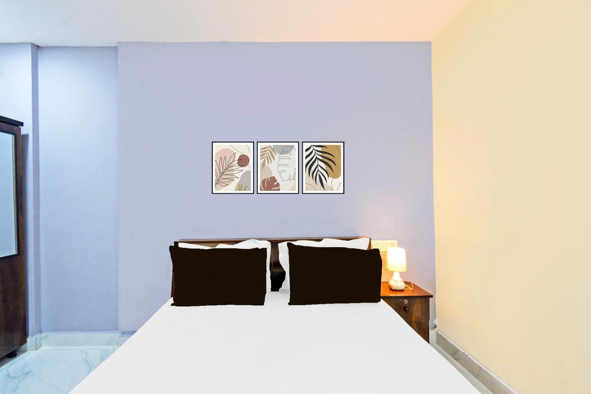 Hotel Super Collection O Jagadgirigutta Road