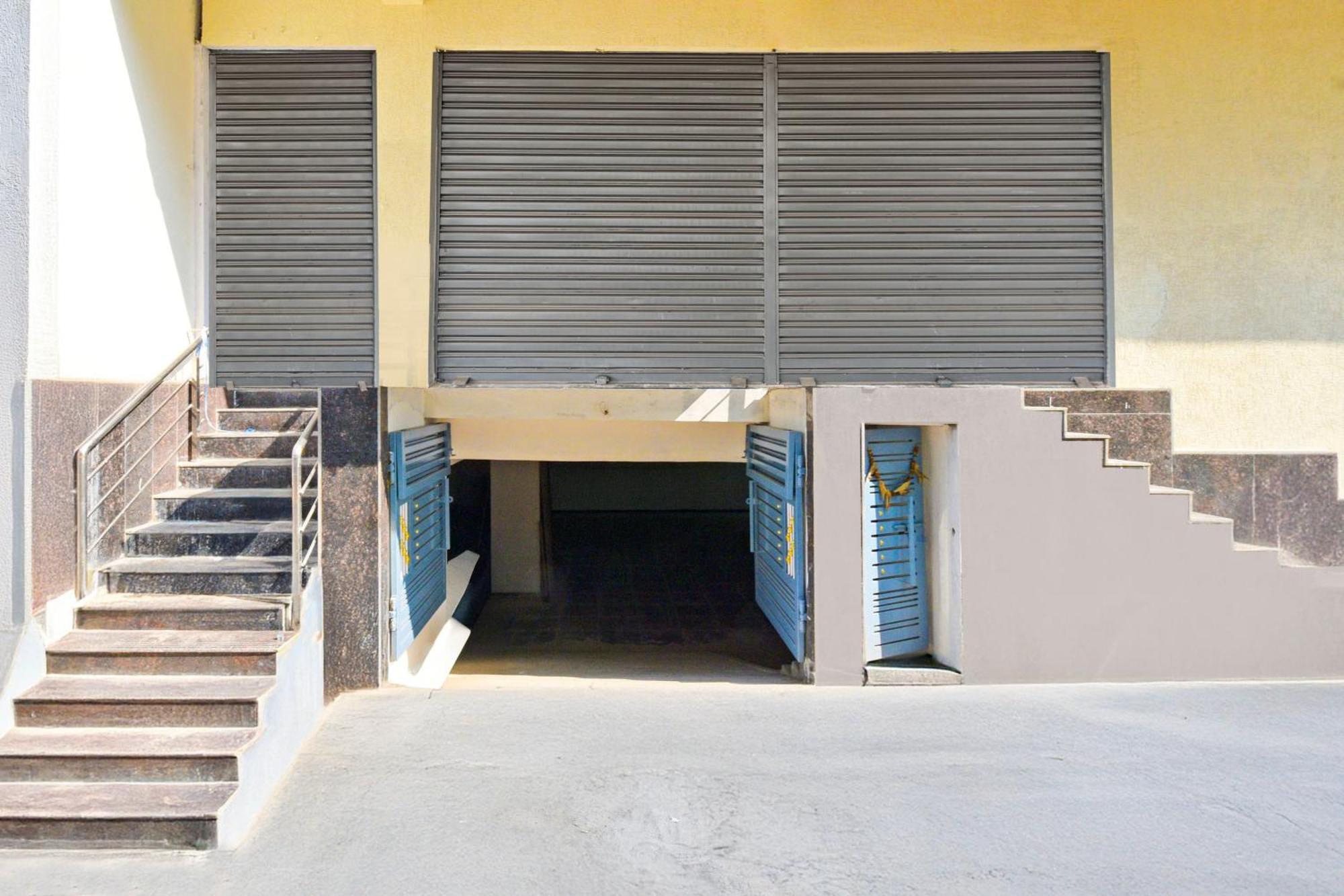 Hotel Super Collection O Jagadgirigutta Road Hyderabad