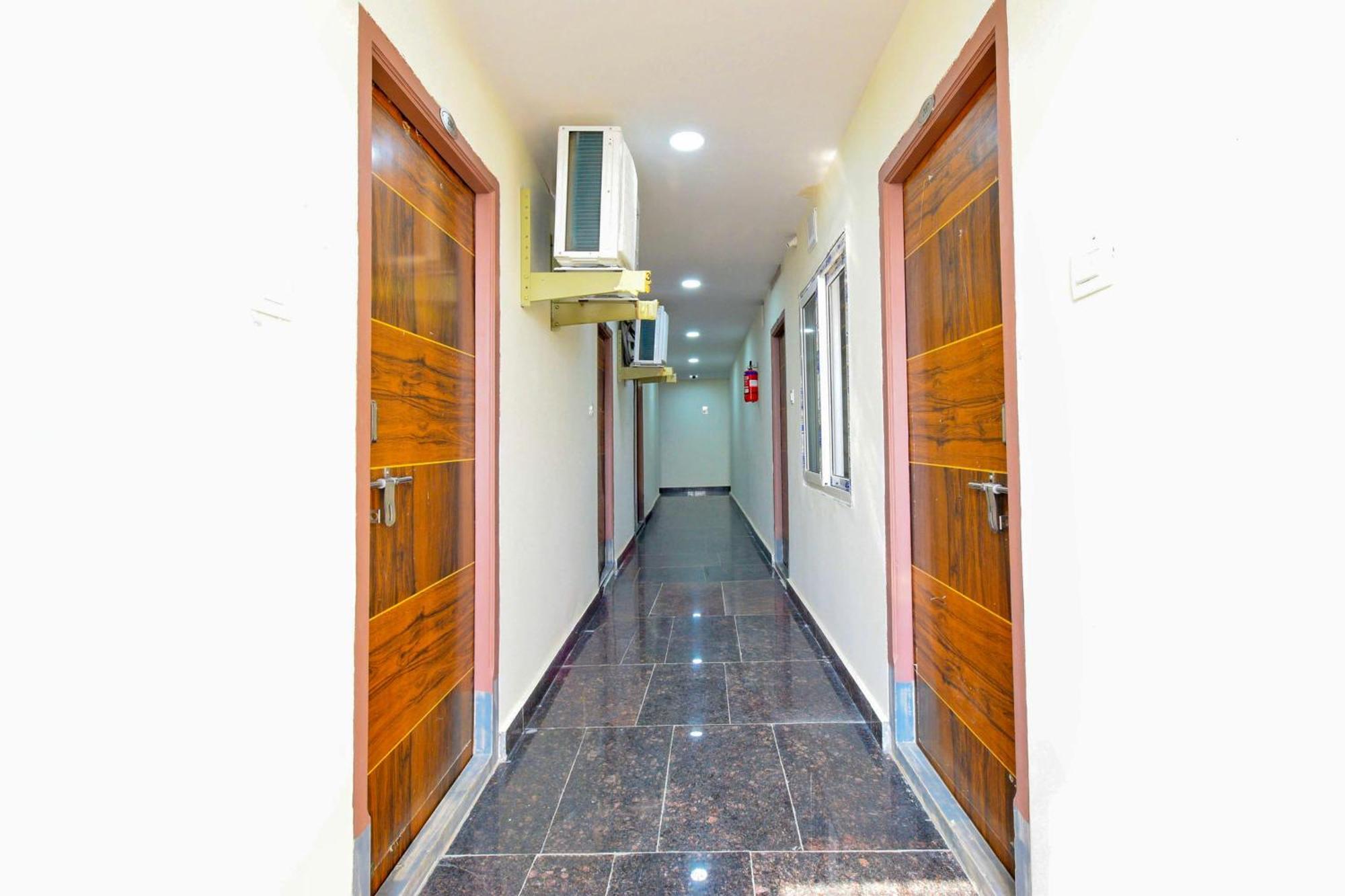 Super Collection O Jagadgirigutta Road Hotel Hyderabad