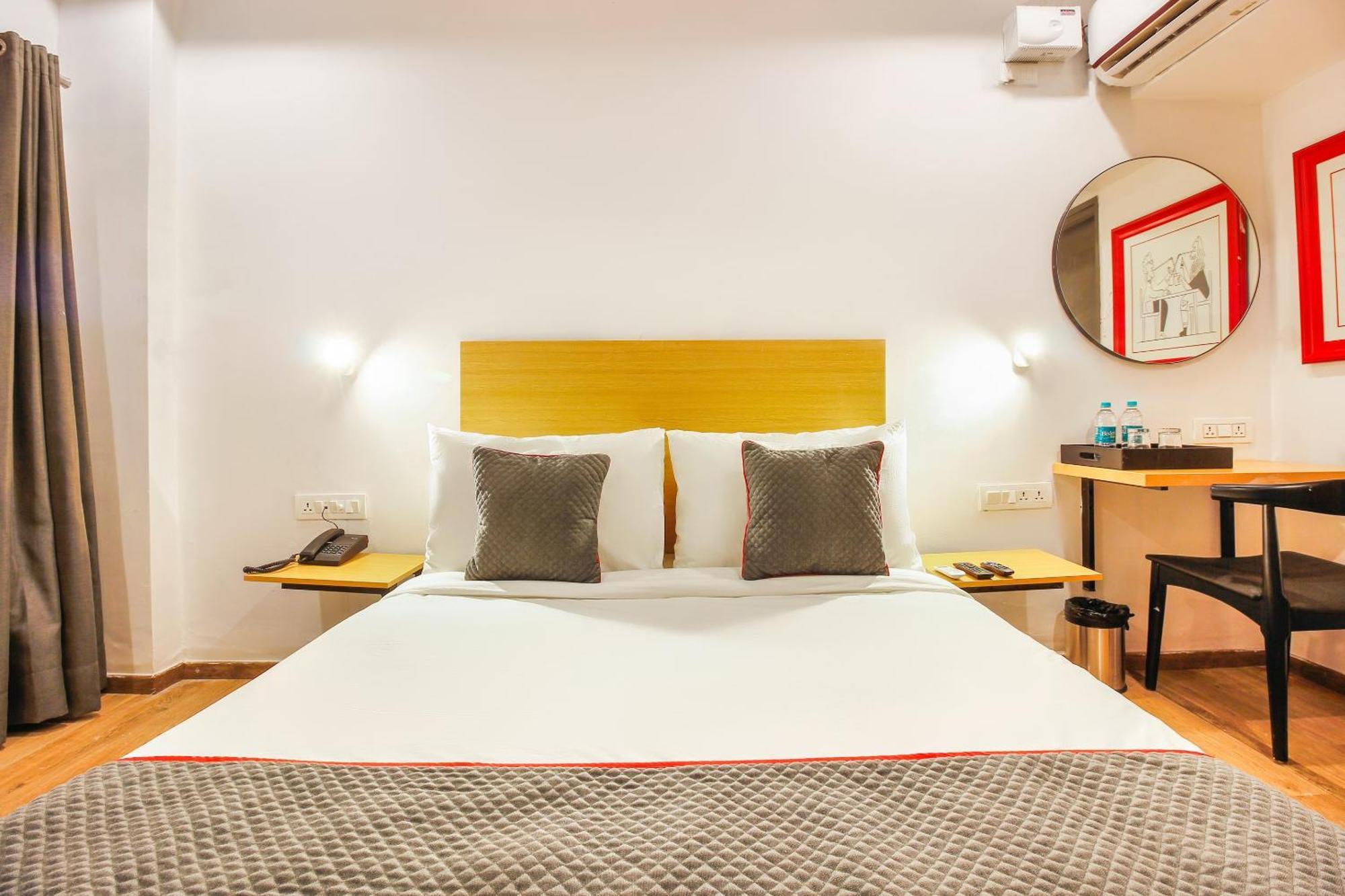 Super Townhouse Rcc Sunrise Hotel 4*