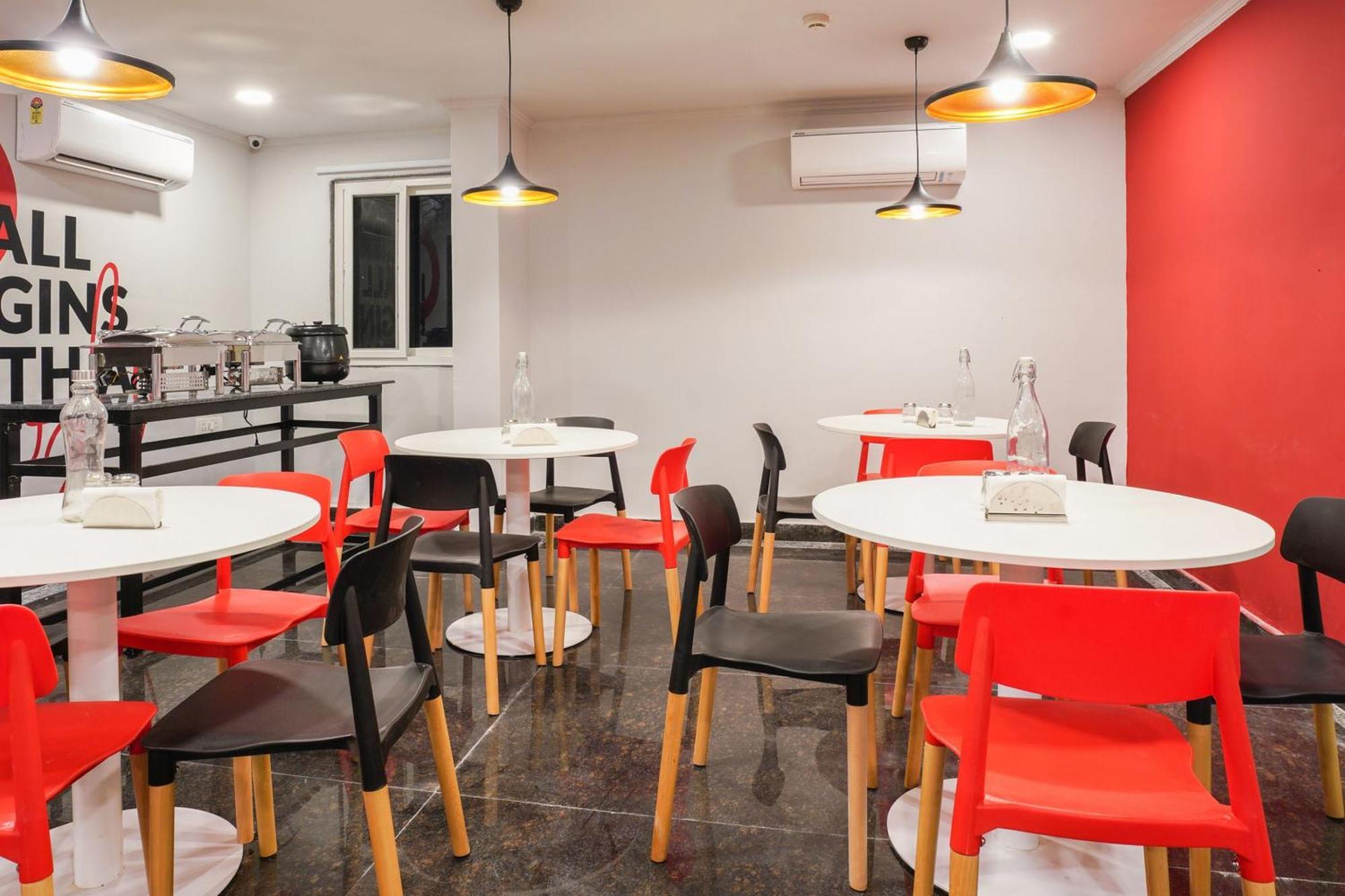 Fabhotel The Cinco Primera Hyderabad