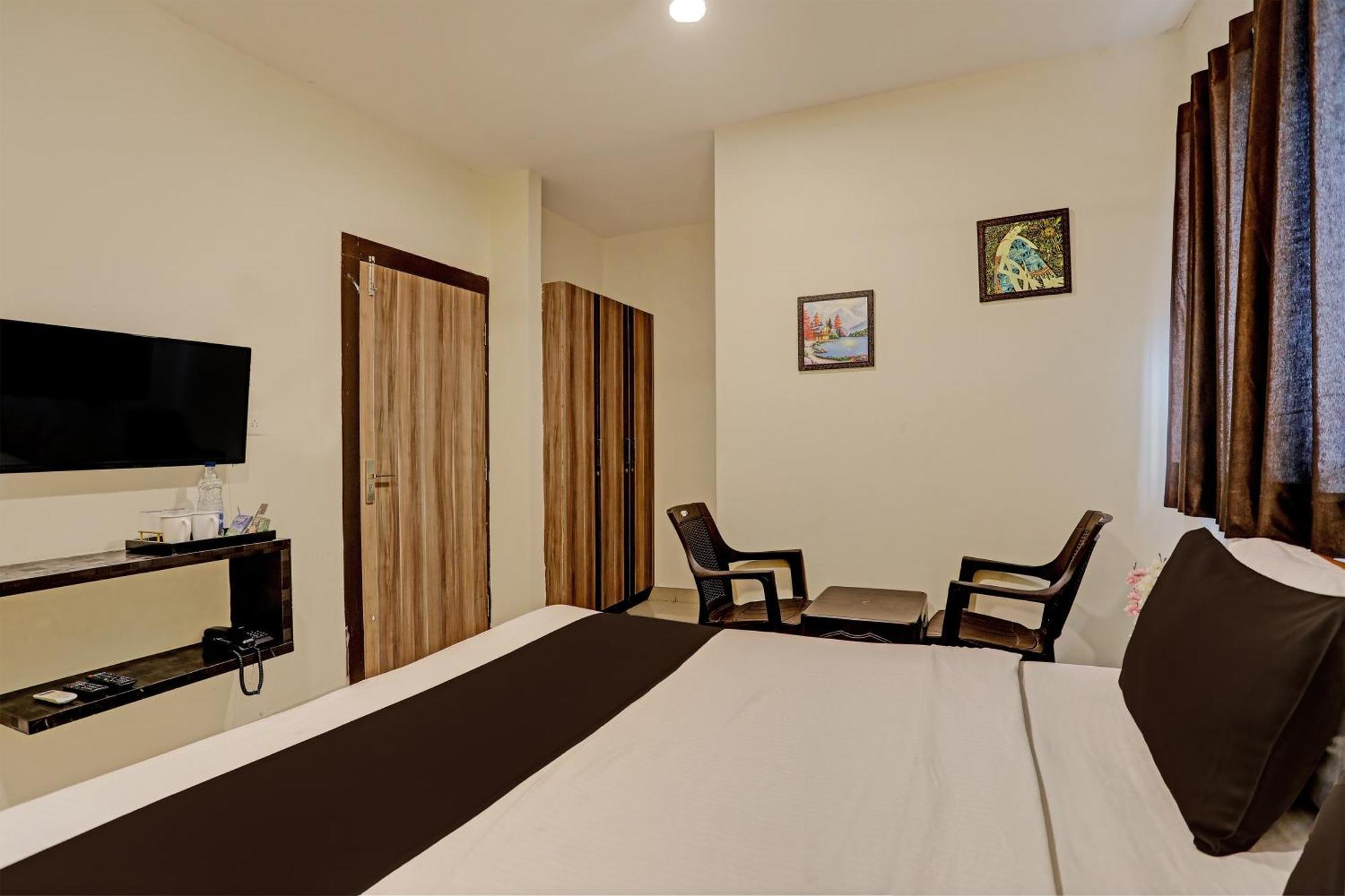 Super Capital O Saharsh Grand Near Shilparamam Hyderabad