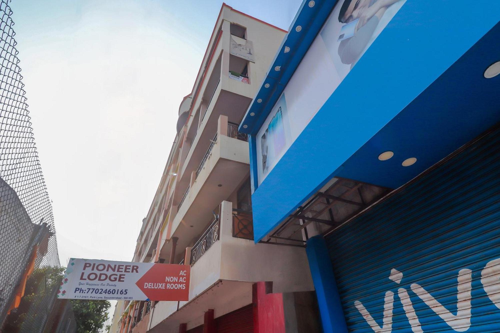 Hotel Spot On Pioneer Hyderabad