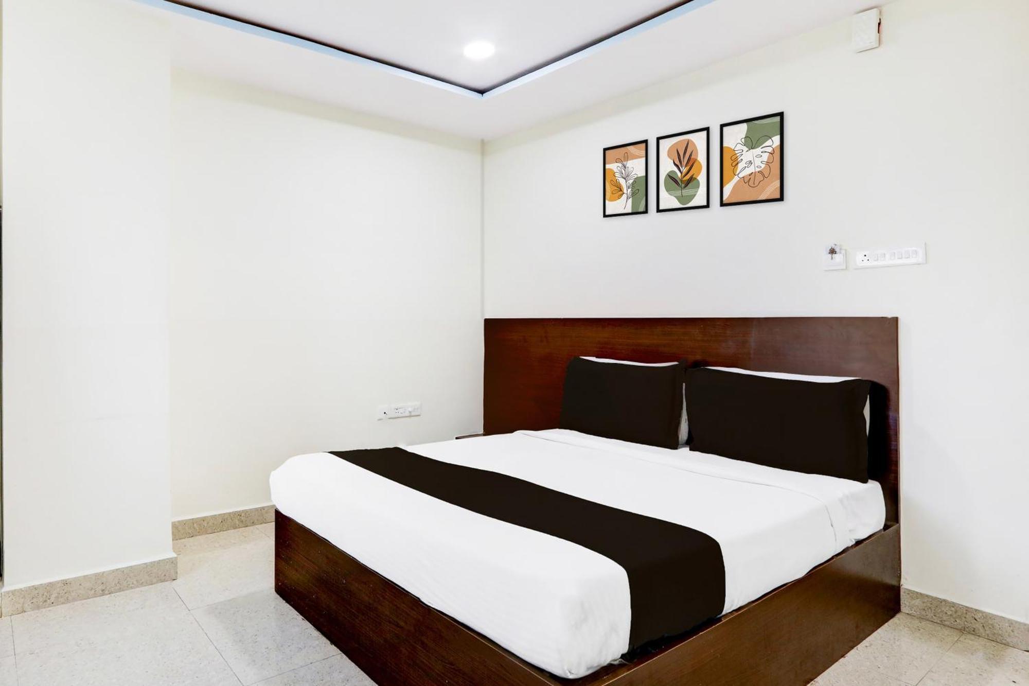 Hotel O At Darbar 3*