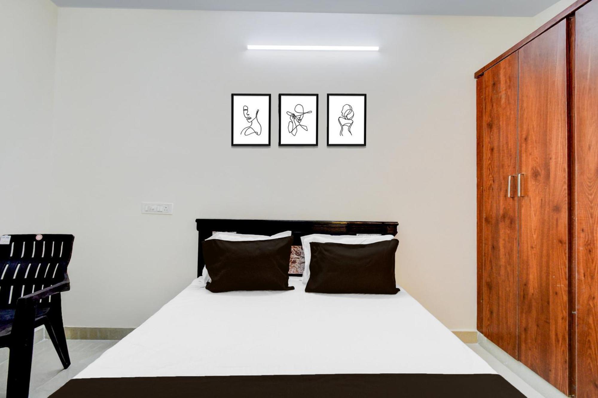 O Sitara Residency Hotel 3*