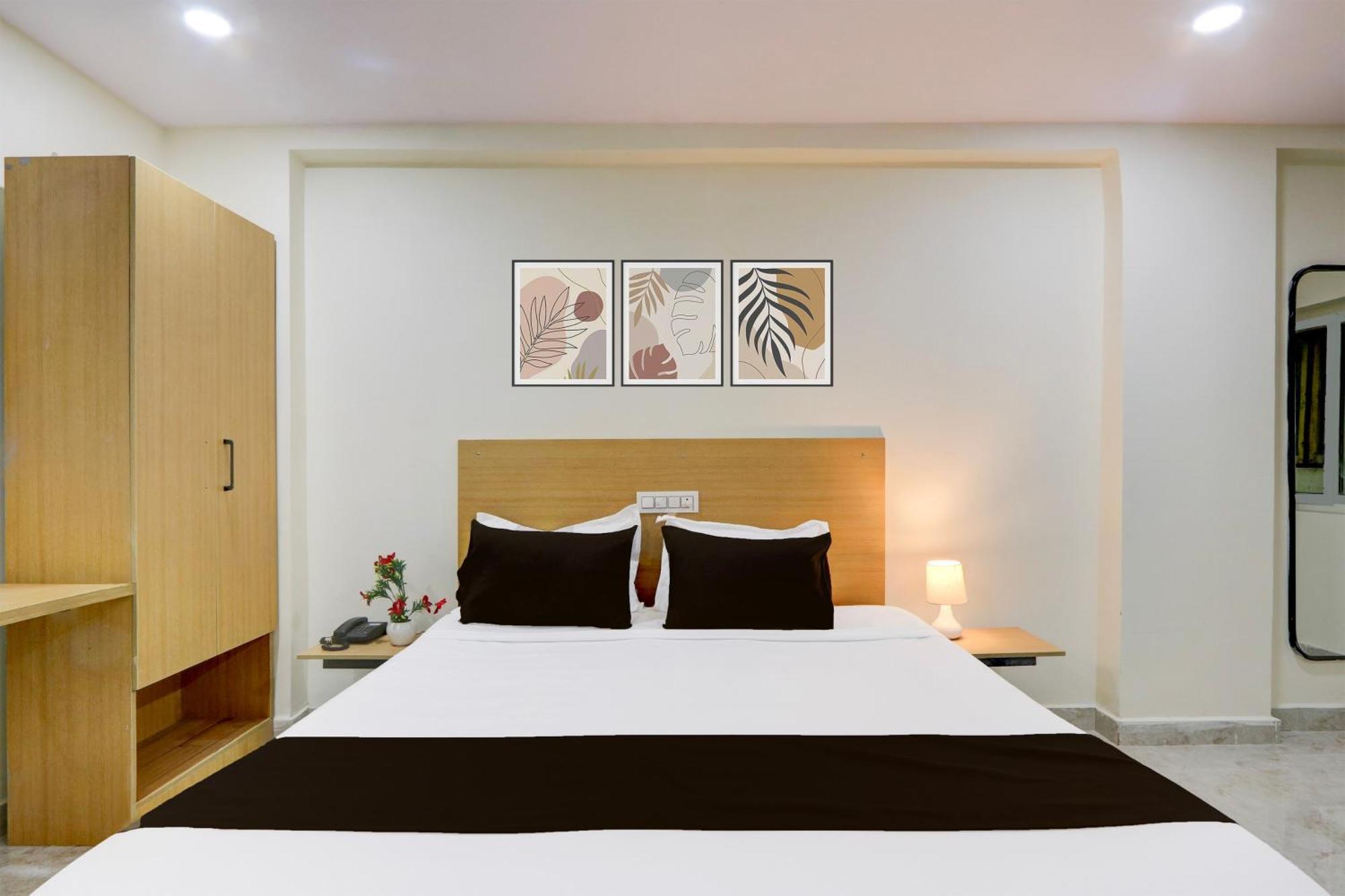 Super Townhouse Kukatpally Formerly Sv Royal Hyderabad