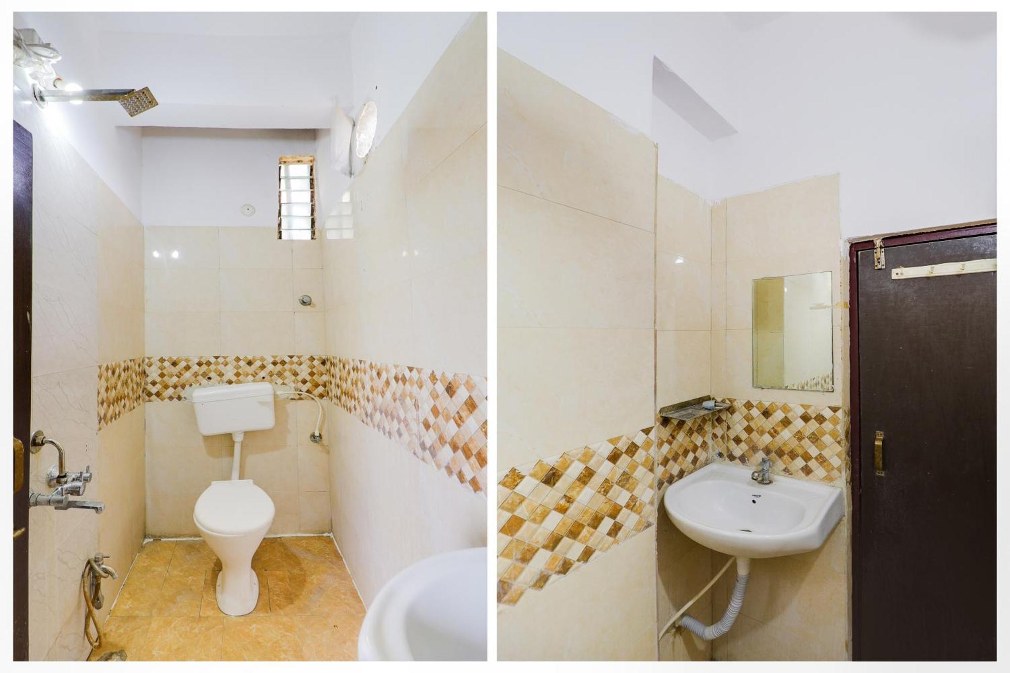 Collection O New Royal Plaza Nampally Hotel Hyderabad