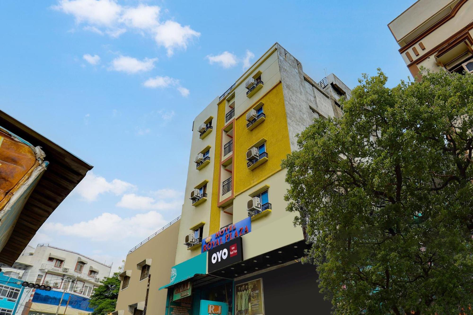 Hotel Collection O New Royal Plaza Nampally