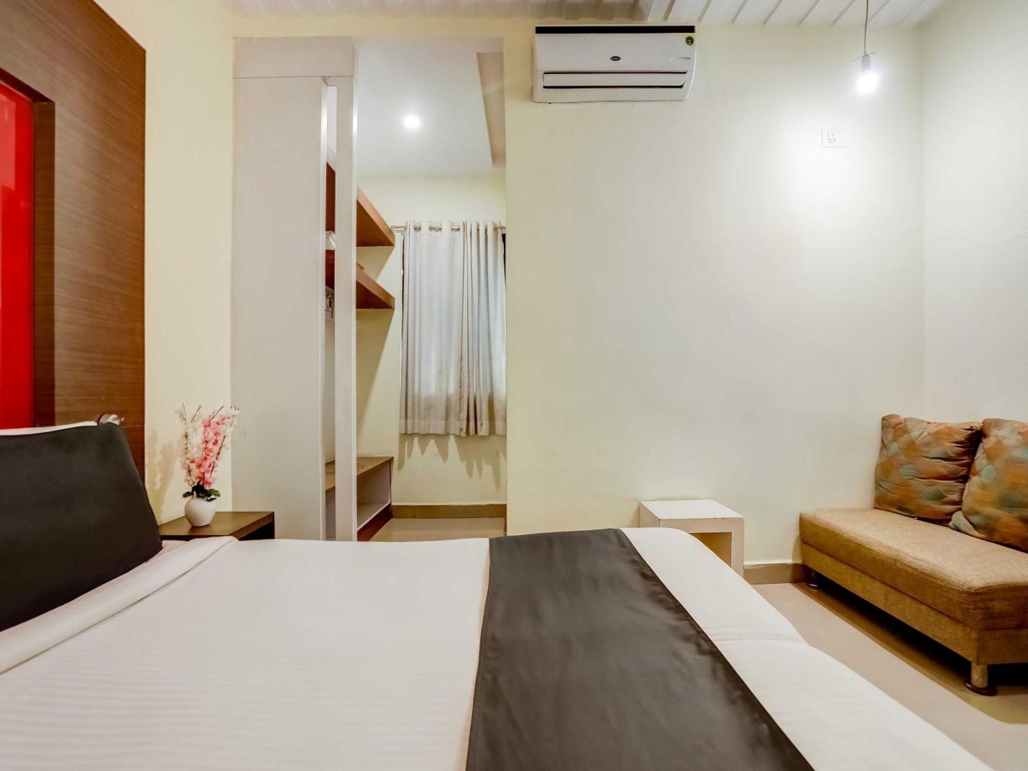 Hotel Collection O Grand Krishna 4*