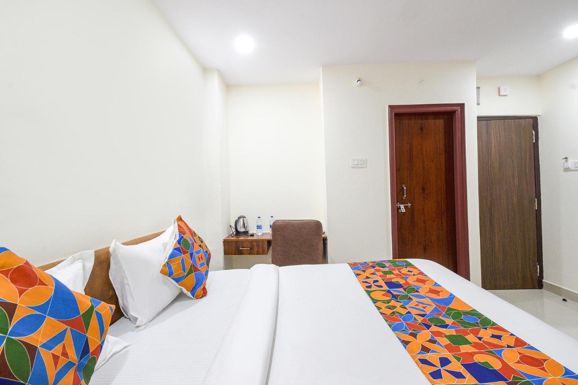 Hotel Fabhotel Dlf Inn - Nr Isb, Gachibowli Hyderabad