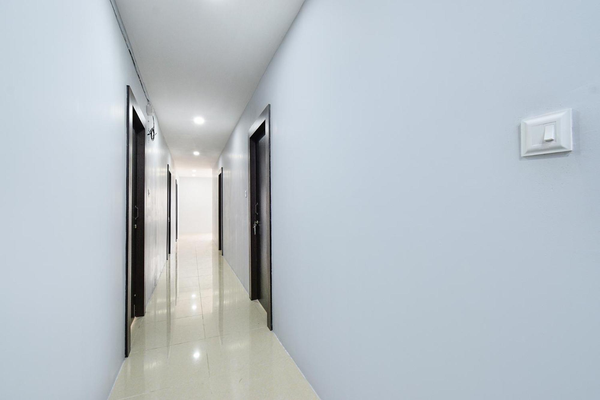 Hotel Fabhotel Dlf Inn - Nr Isb, Gachibowli Hyderabad