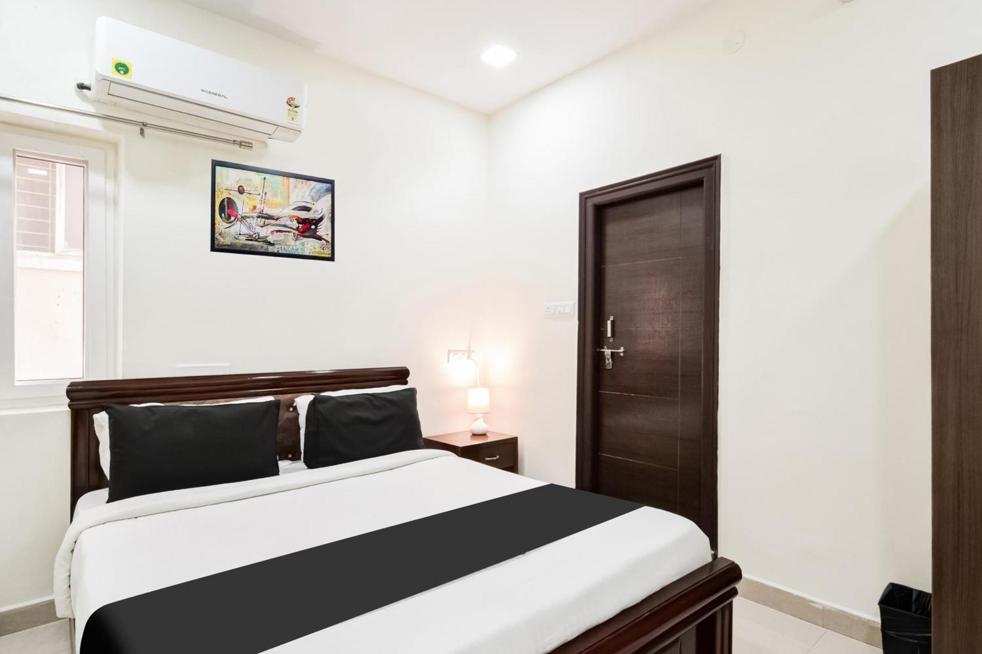 Super Collection O Madhapur Hotel 4*