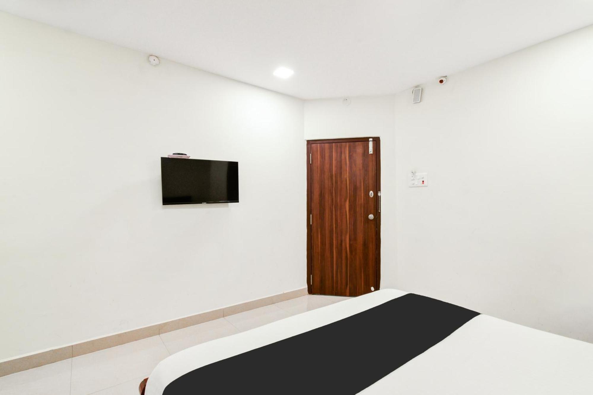 Super Collection O Madhapur Hotel 4*