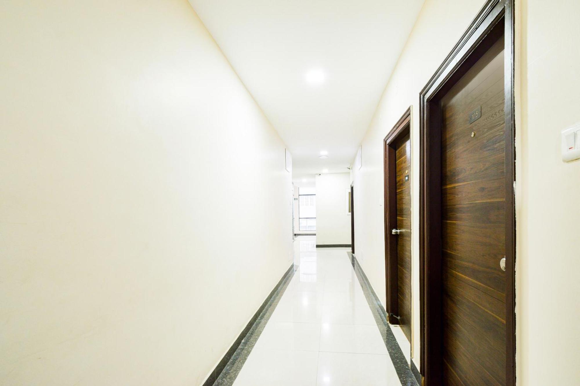 Hotel Super Collection O Madhapur