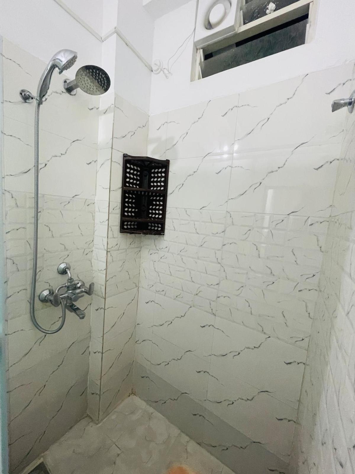 Luxurious 2 Bedroom Flat Near Airport * Hyderabad