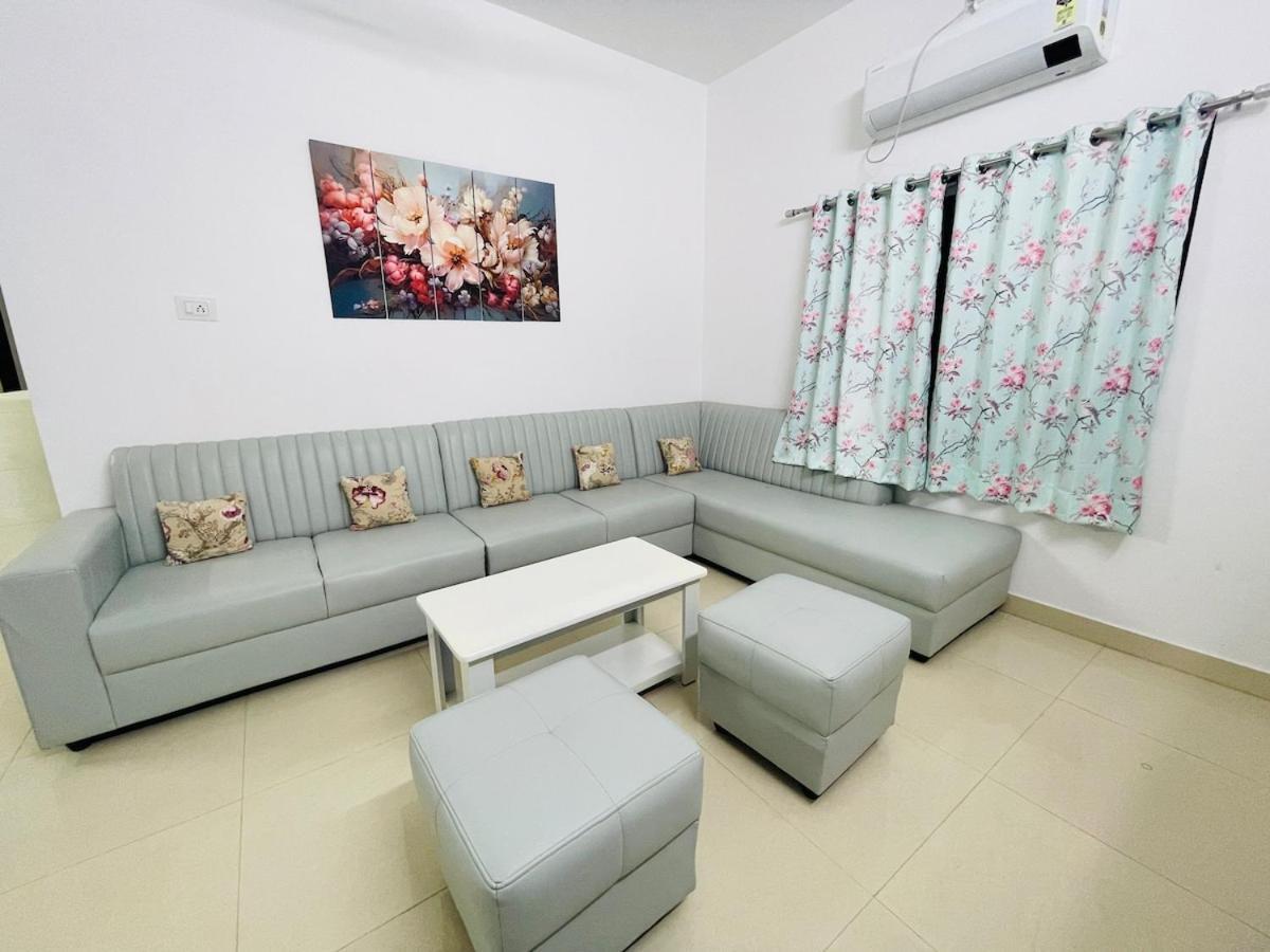 Luxurious 2 Bedroom Flat Near Airport Apartment Hyderabad