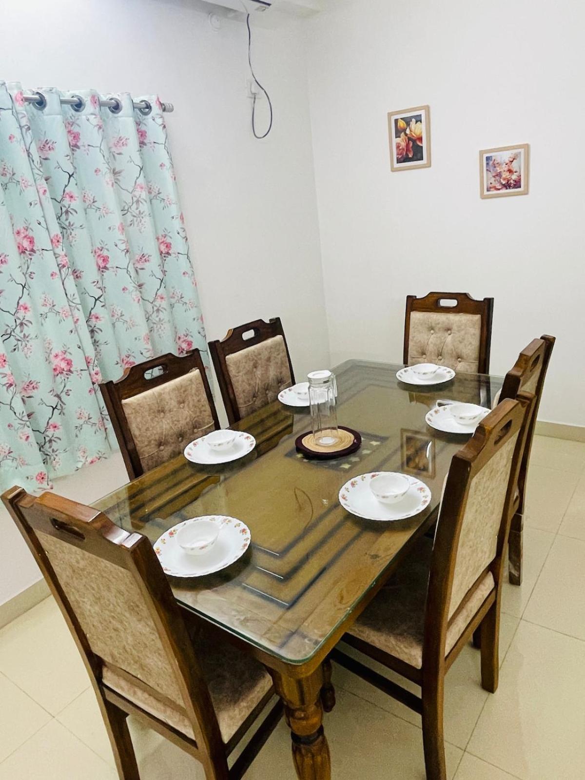 Luxurious 2 Bedroom Flat Near Airport * Hyderabad