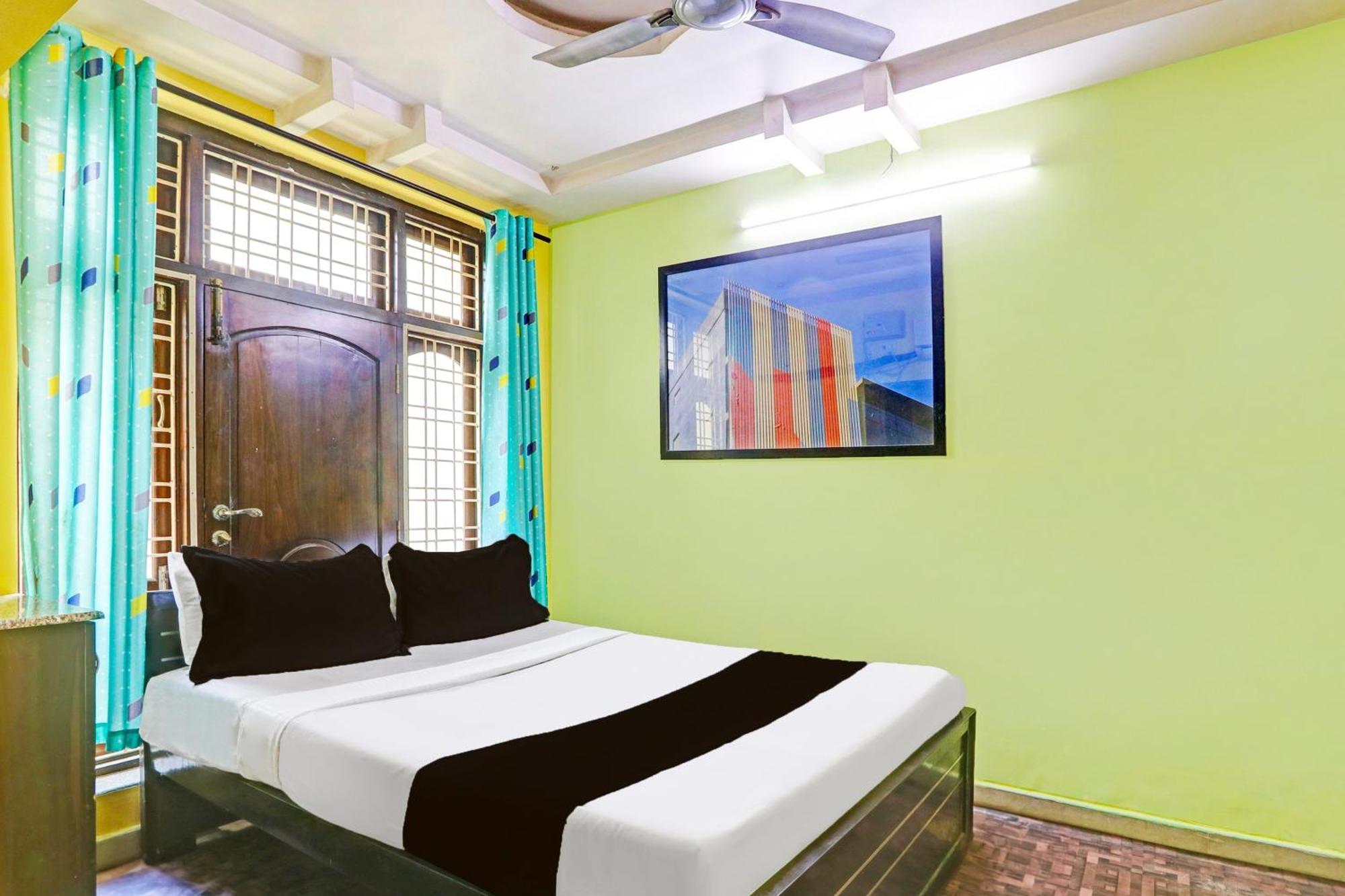 Super O Near Dilsuknagar Metro Apartment *