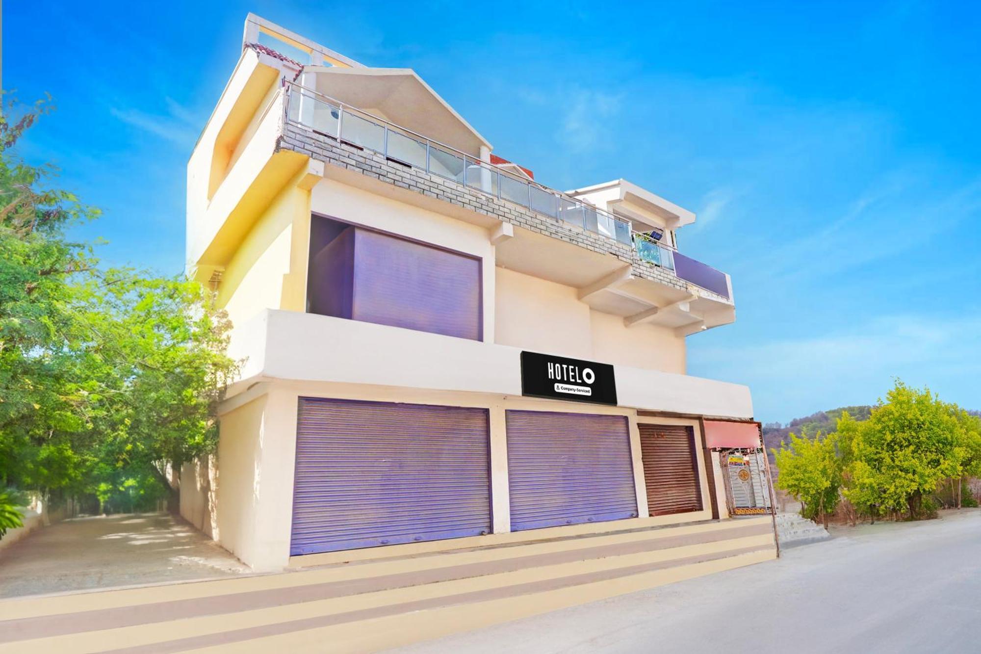 Super O Near Dilsuknagar Metro Apartment