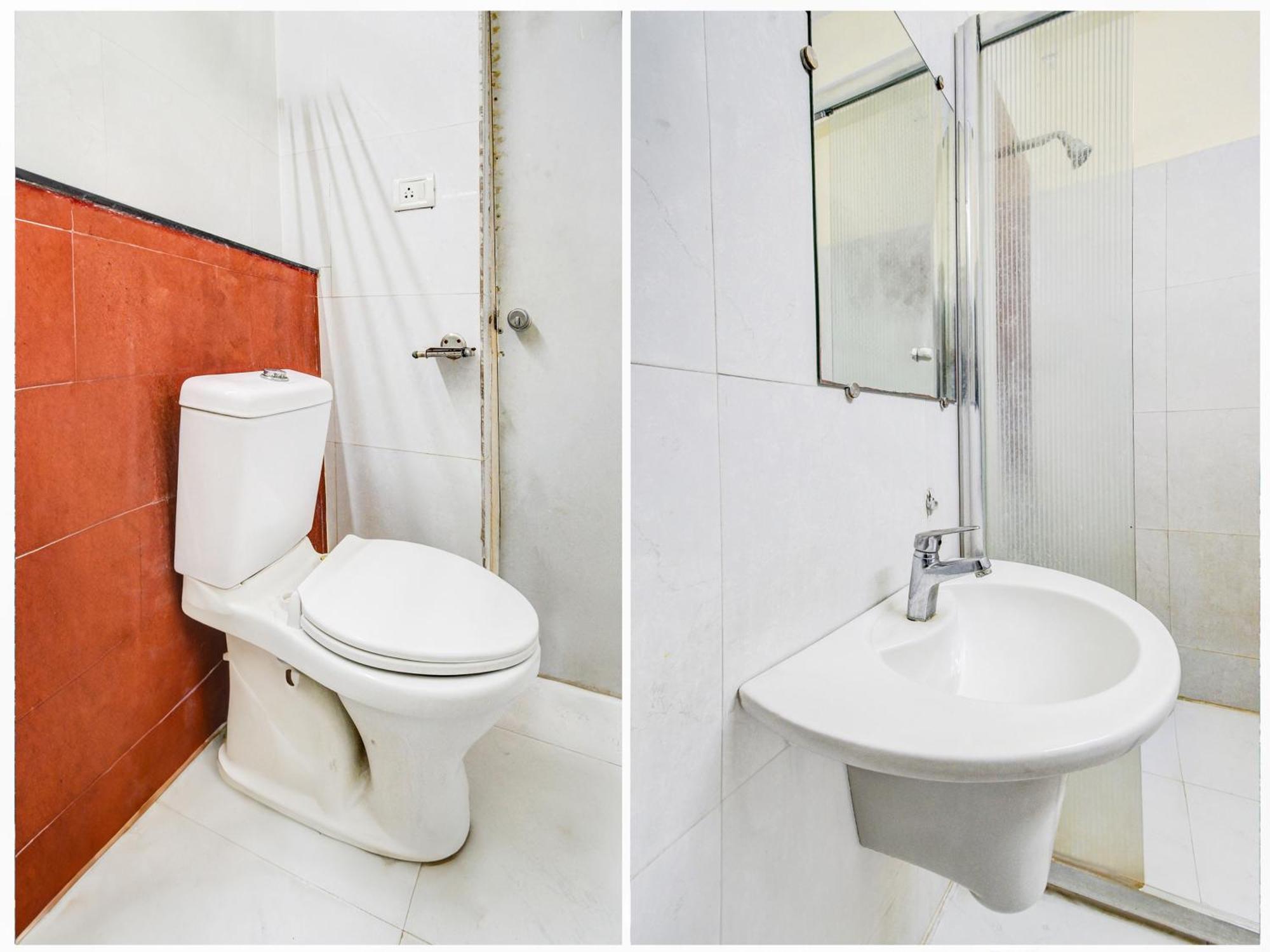Hotel Super Townhouse Red Hills Lakdikapul Formerly Sitara Grand 3*