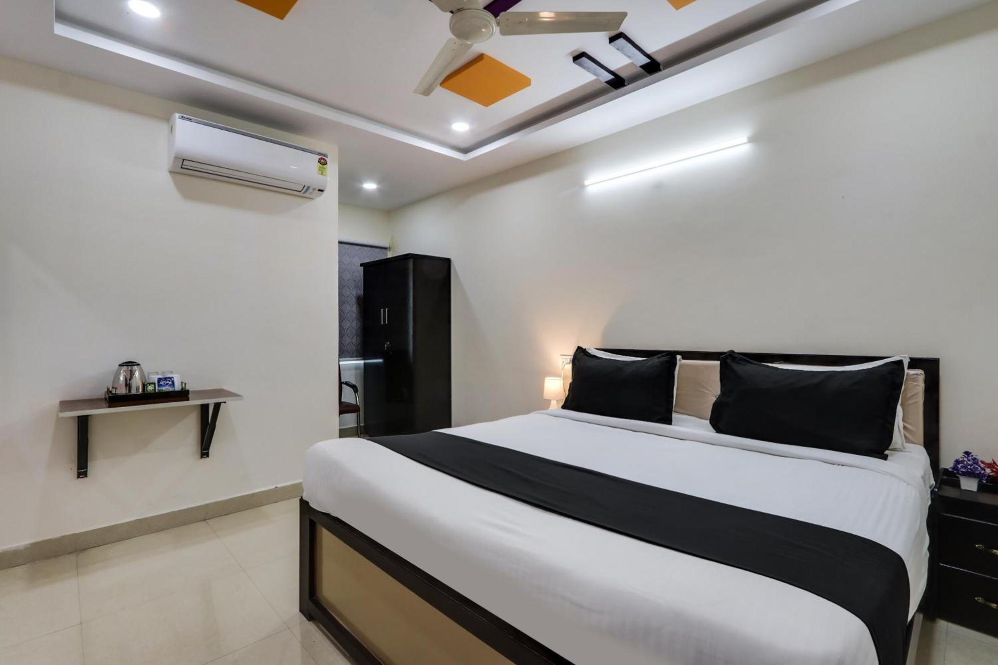 Hotel Super Collection O Bhagyalakshmi