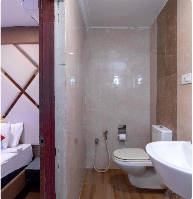 Hotel Blossoms Abhi Residency- Opp Hitex Charminar Arch 3*