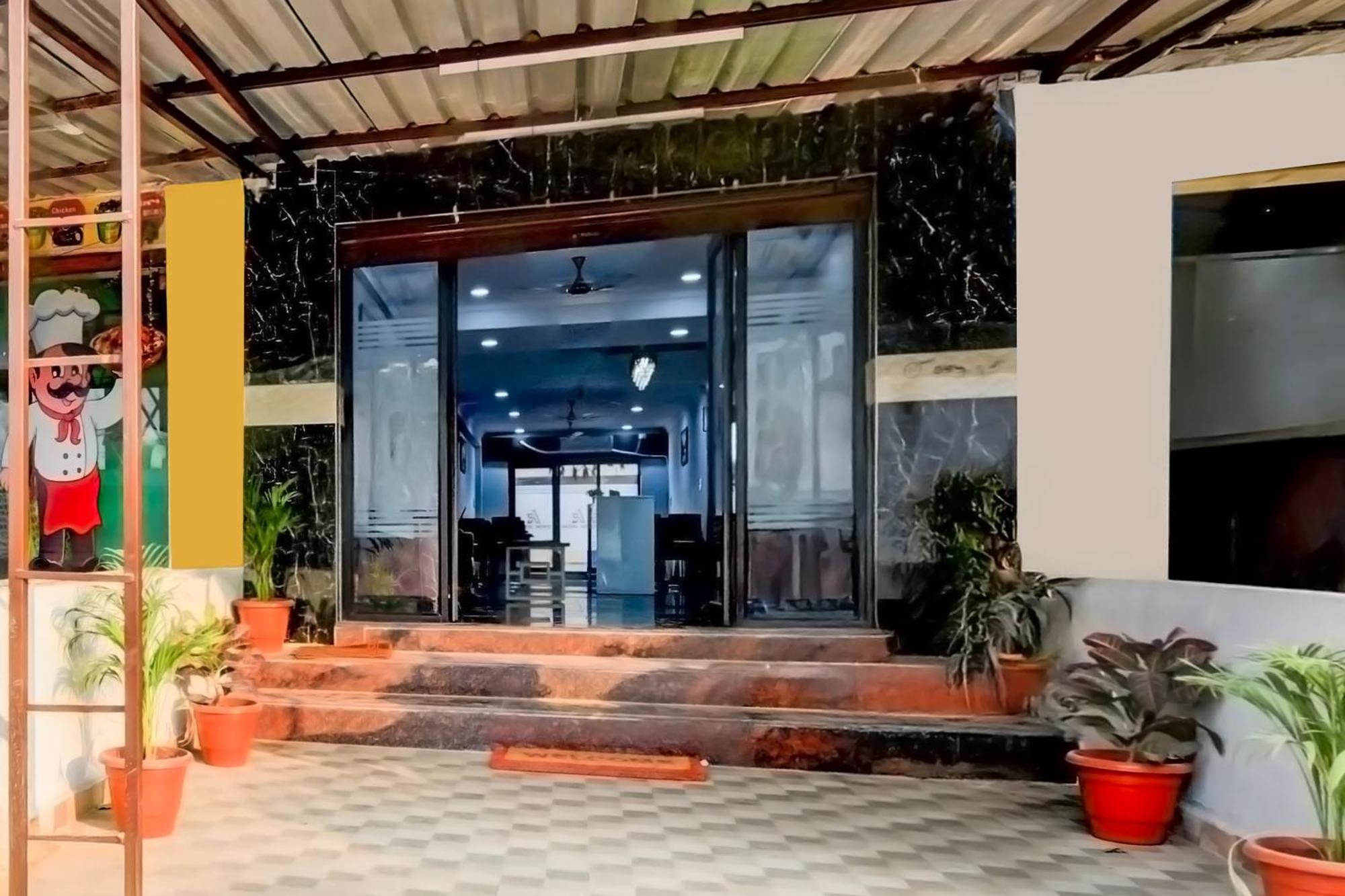 Hotel Townhouse Cherlapally Railway Station