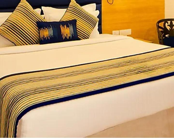 Blossom Rooms- A Luxury Collection Hotel- Beside Care Hospital- Banjara Hills Hotel 3*
