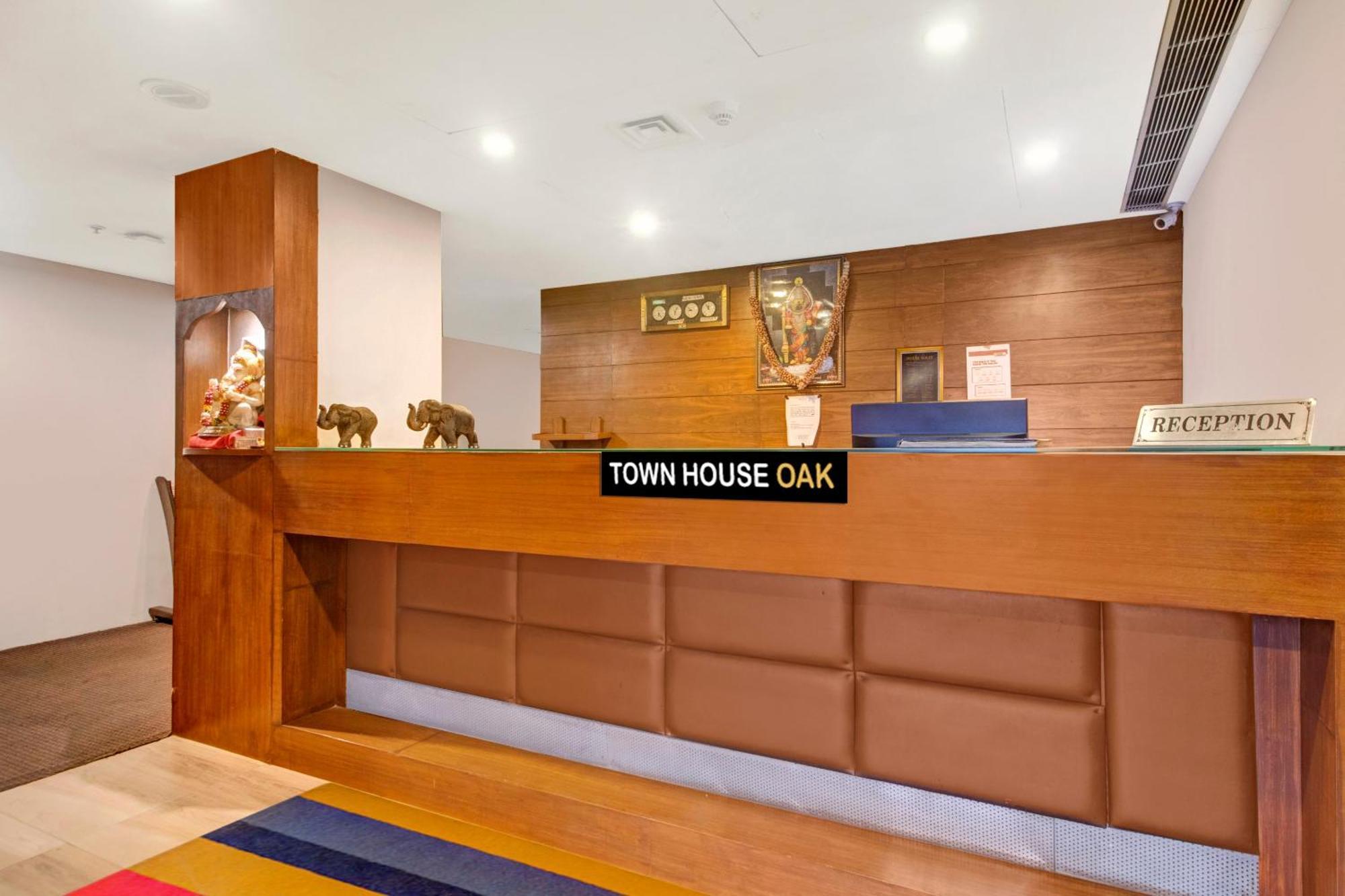 Capital O Grand Himayat 3*