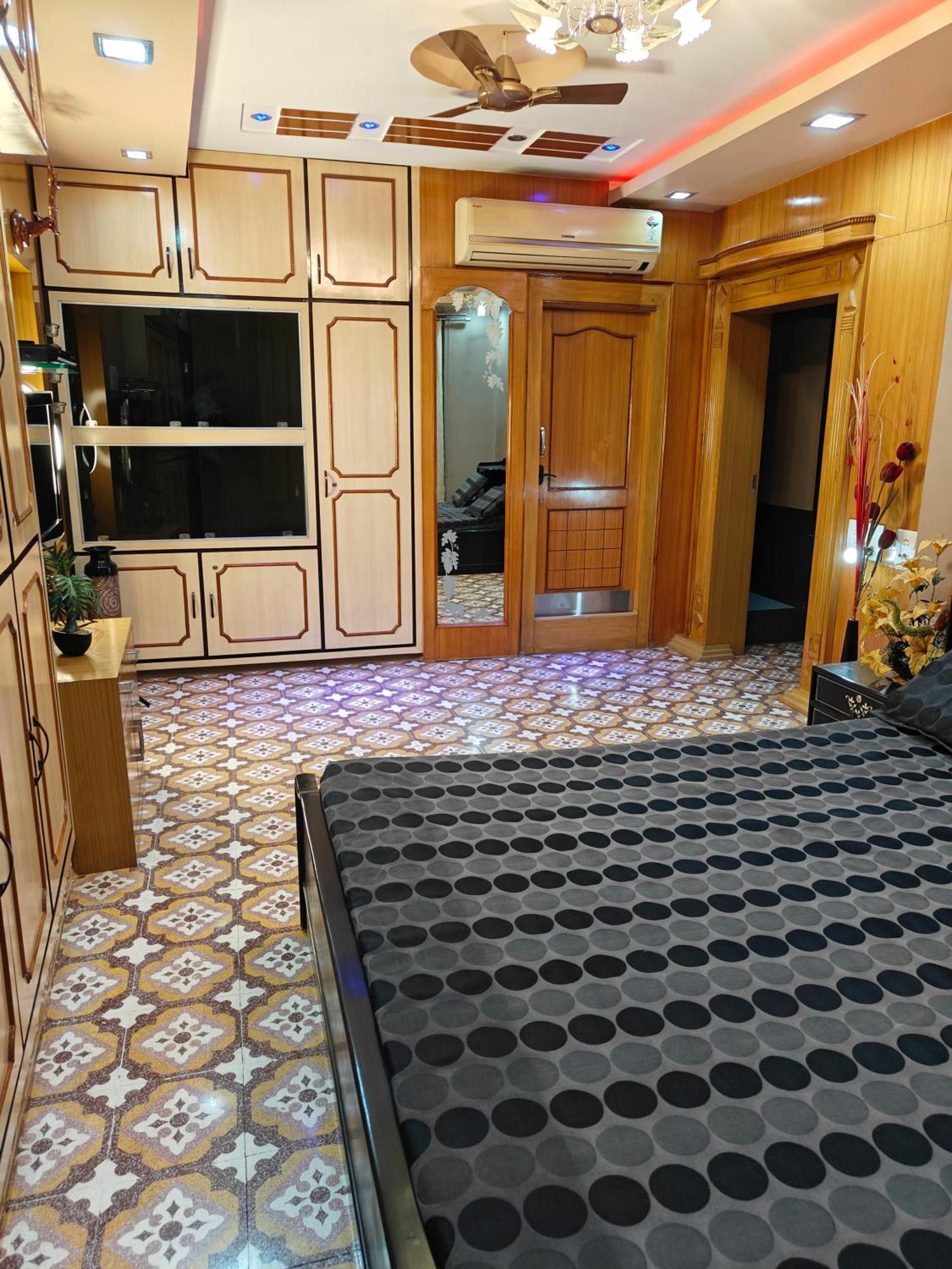 Luxurious Duplex Apartment *