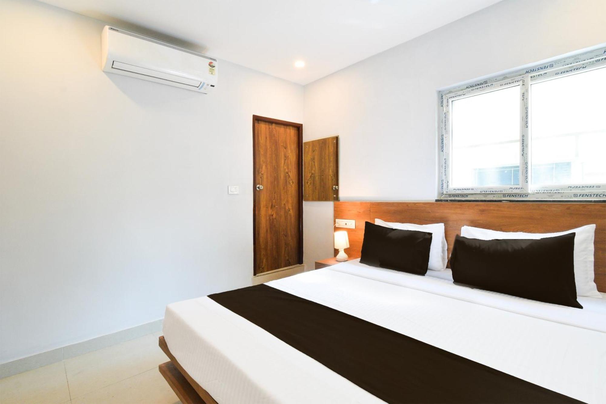Super O Vaishnavi Residency Hotel 3*